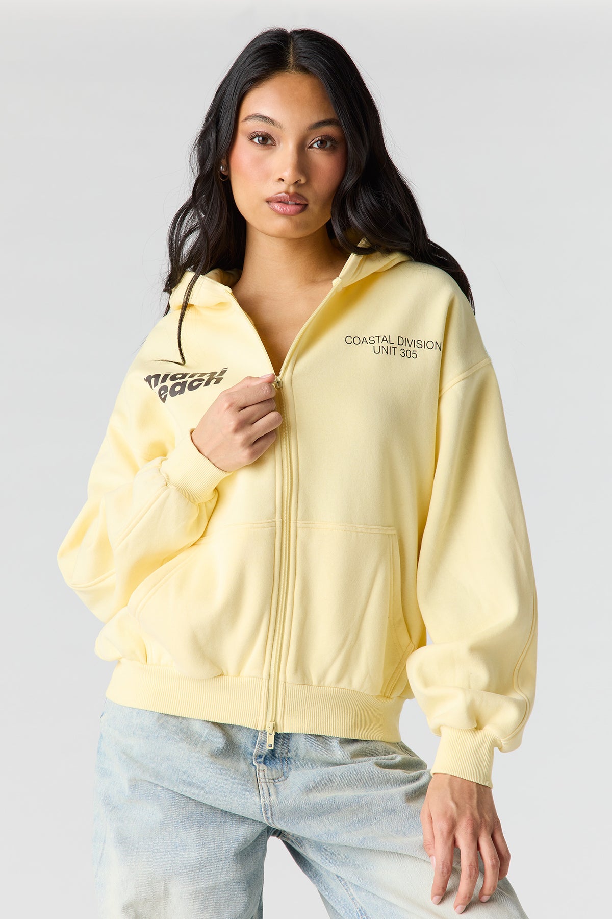 Alt View 2. Luxe Fleece Graphic Boxy 2-Way Zip Hoodie - Yellow