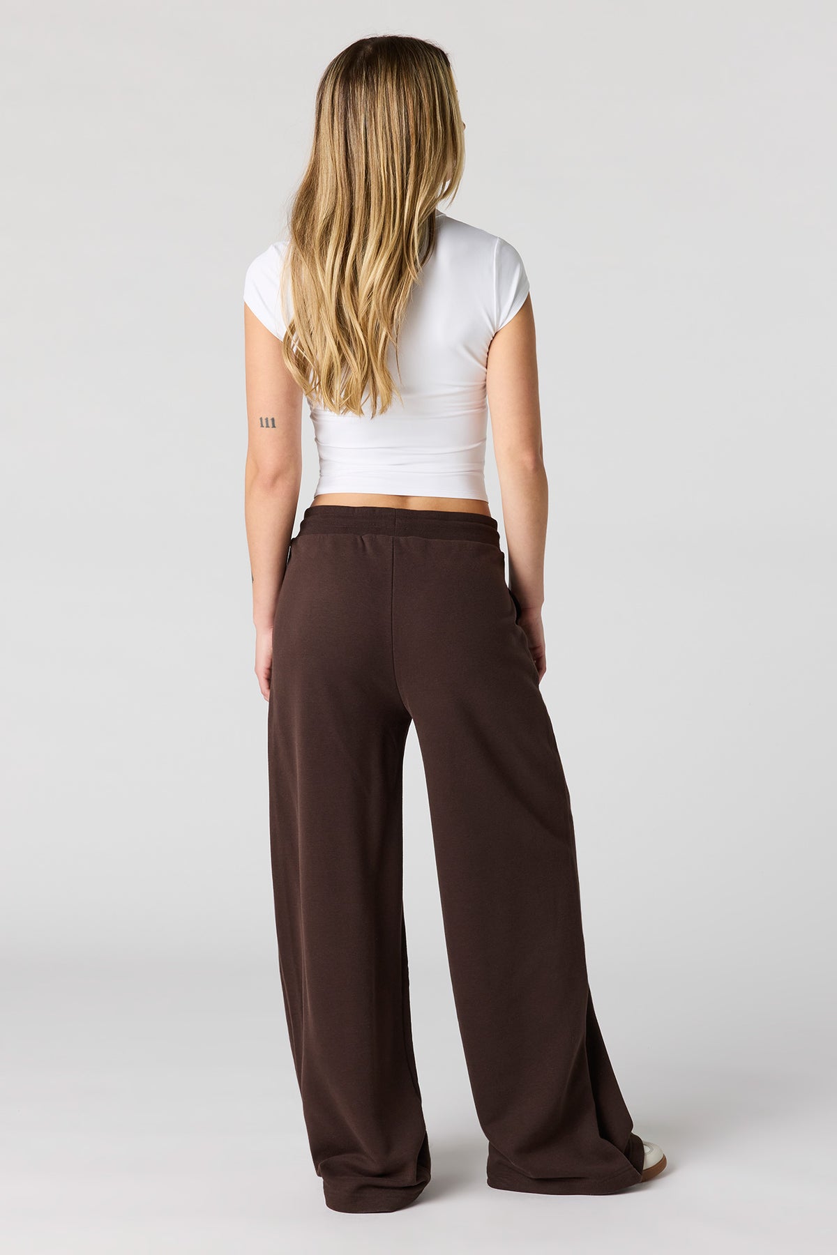 Vue alternative 3. Pantalon à jambe ultralarge en molleton de luxe