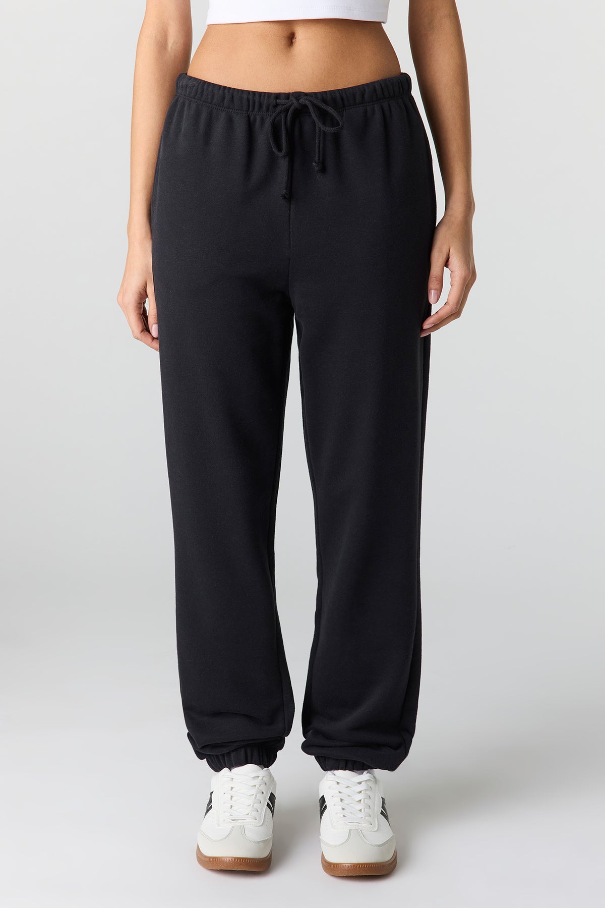 Vue alternative 2. Jogger en tissu bouclé de luxe à taille basse