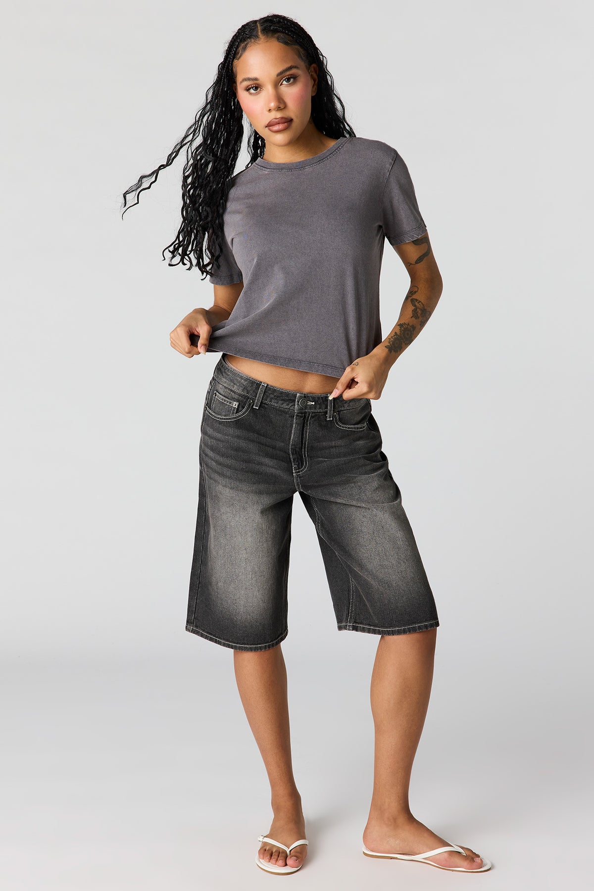 Alt View 3. Boxy T-Shirt - Dark Grey