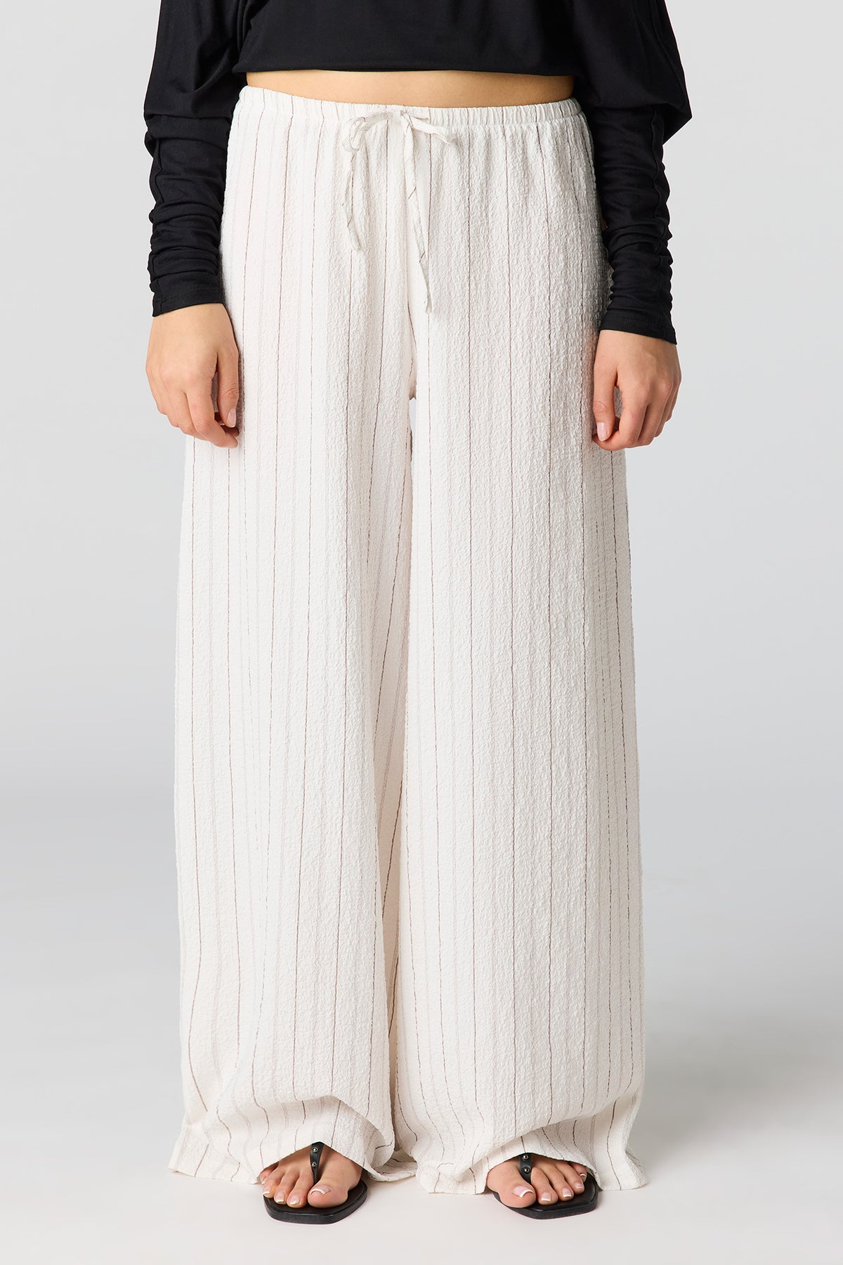 Alt View 2. Textured Flowy Wide Leg Pant - Off White