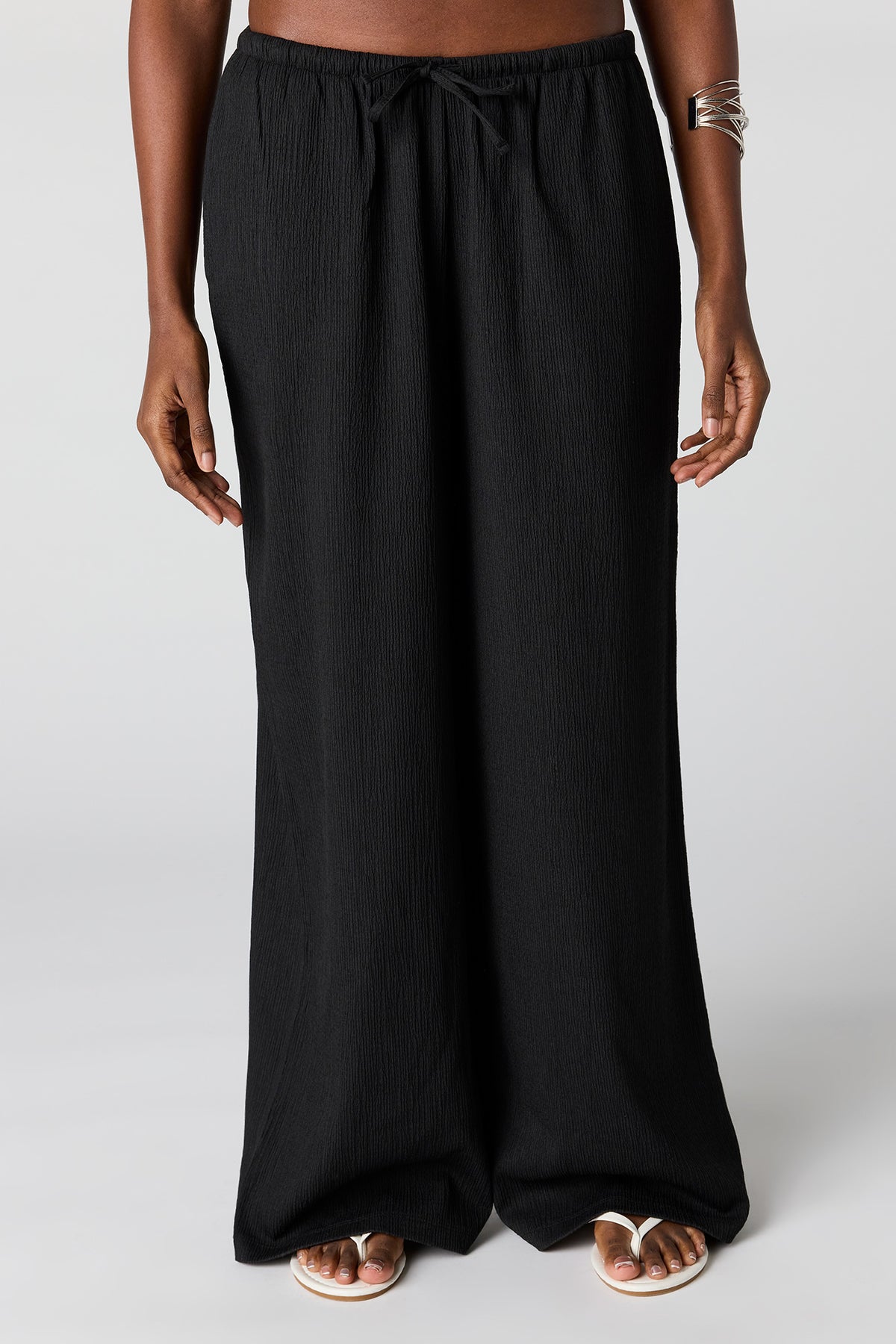 Alt View 2. Textured Flowy Wide Leg Pant - Black
