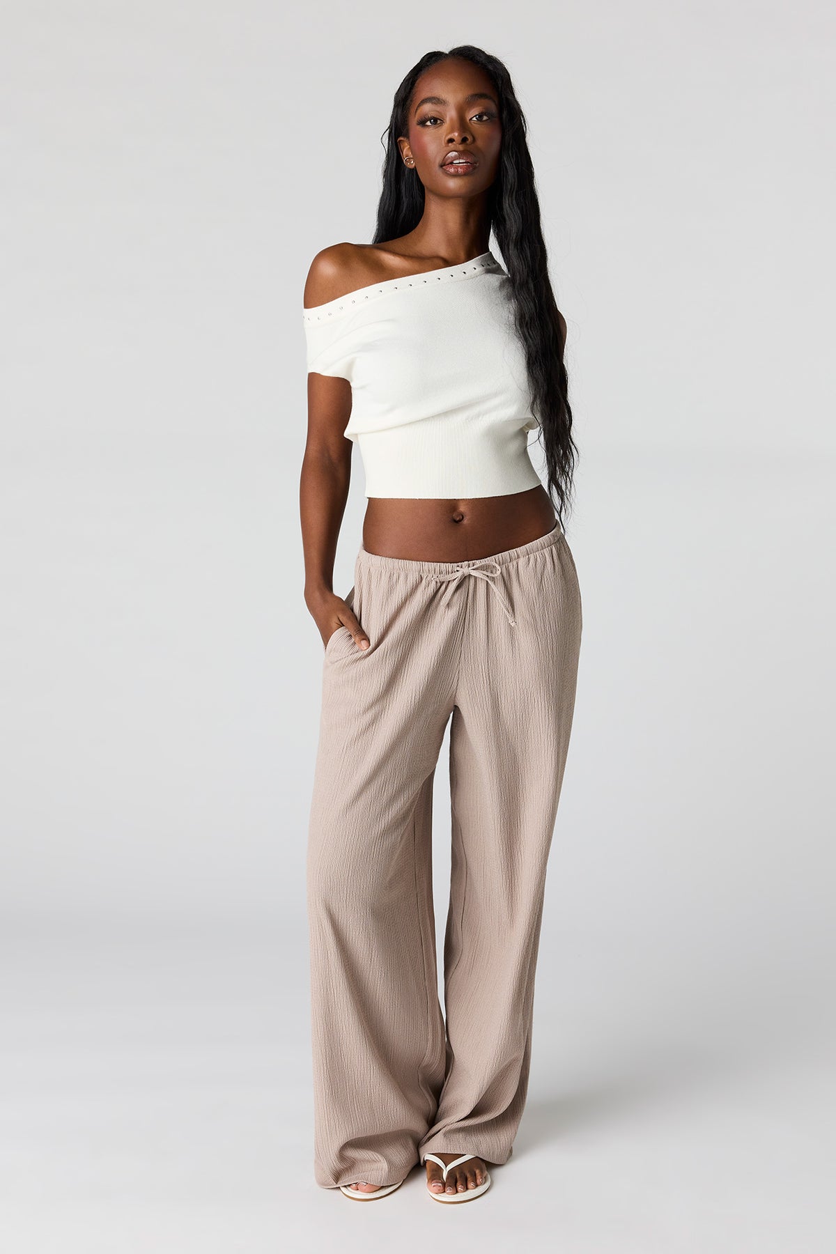 Alt View 4. Textured Flowy Wide Leg Pant - Taupe