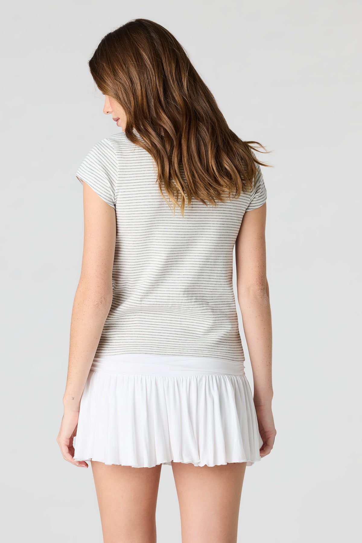 Vue alternative 2. Minijupe-short fluide
