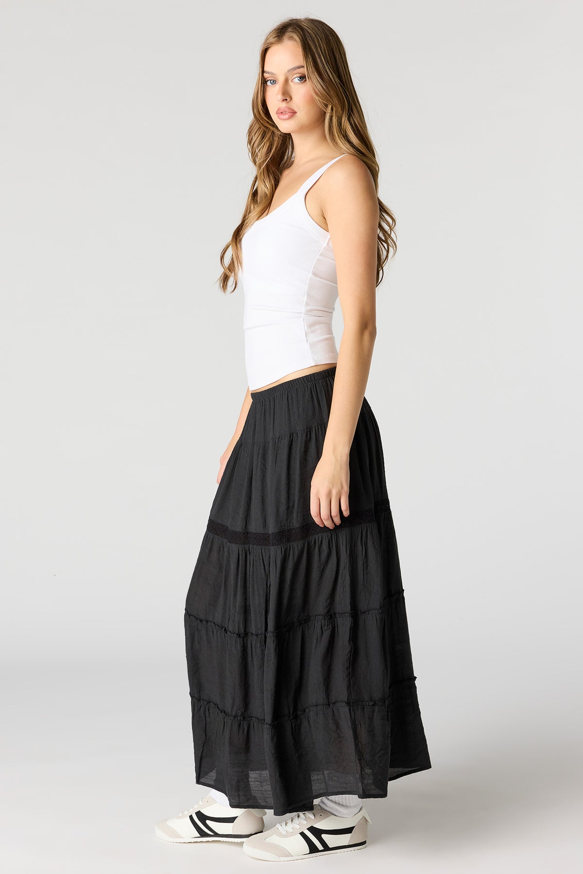 Alt View 2. Crochet Detail Tiered Slit Maxi Skirt - Black