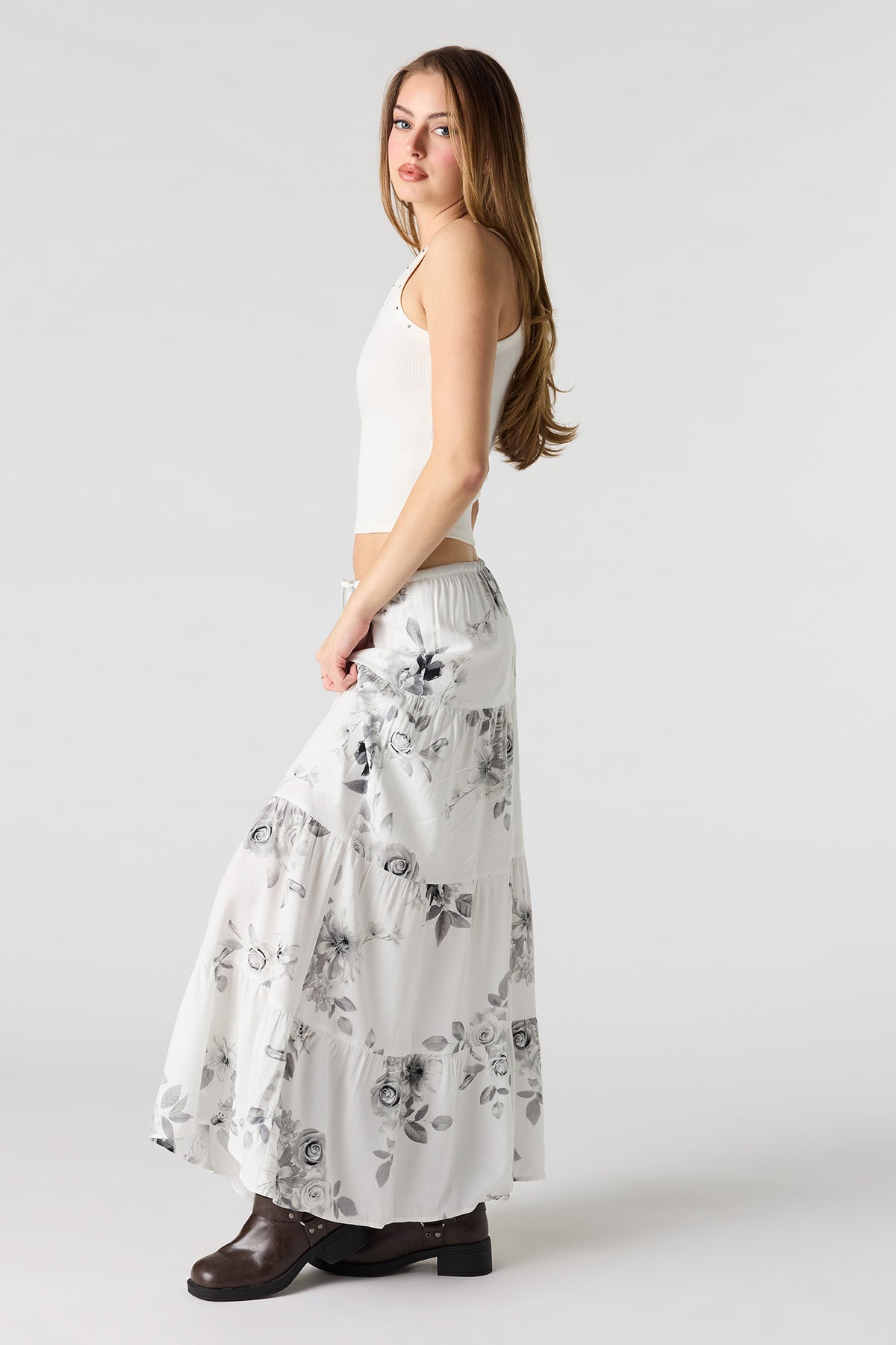 Alt View 2. Drawstring Tiered Maxi Skirt - Black with White