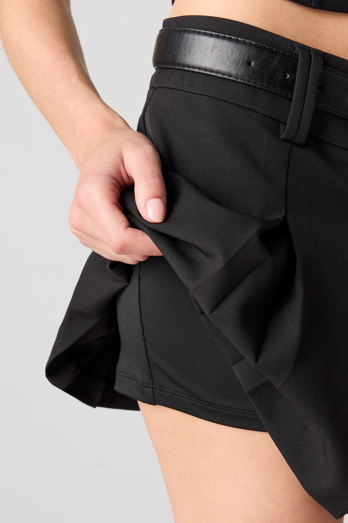 Alt View 4. Belted Pleated Skort - Black