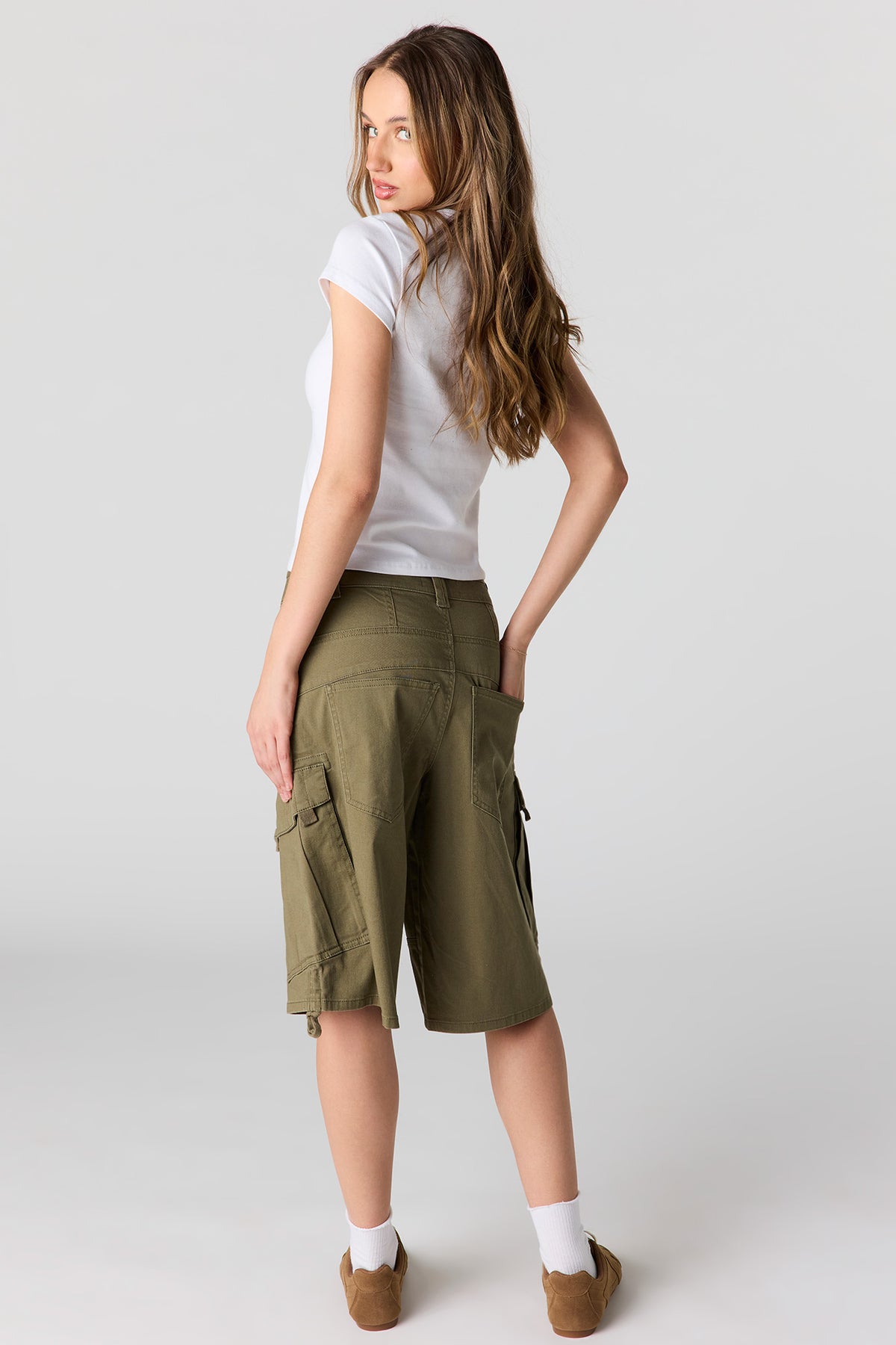 Alt View 3. Cargo Jort 13.5" - Dark Green