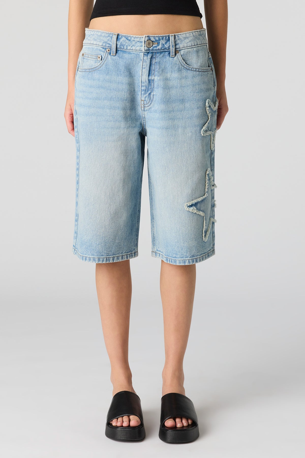 Vue alternative 2. Jort en denim avec empiècement Étoile 13 po
