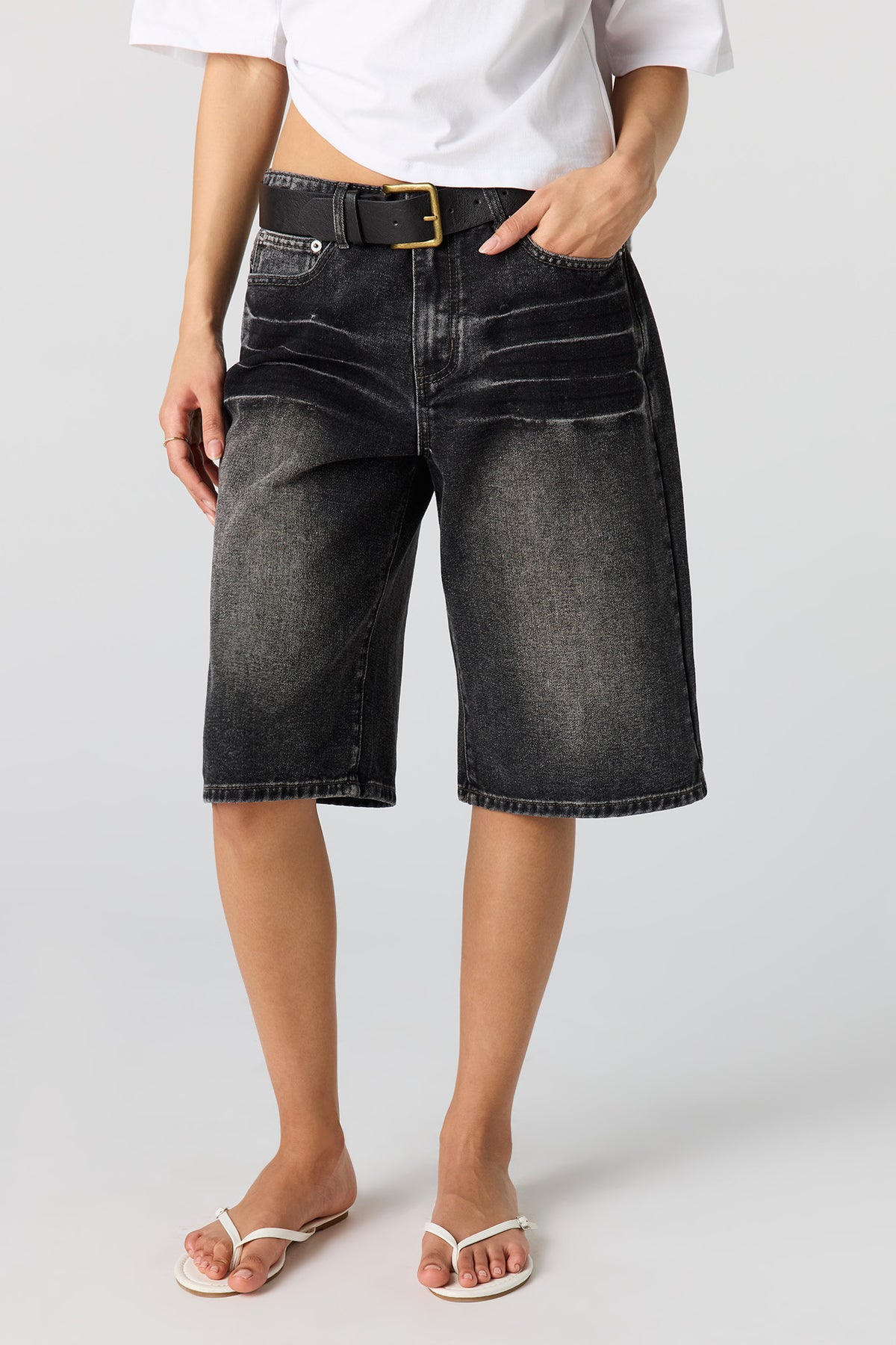 Vue alternative 2. Jort avec ceinture 13 po