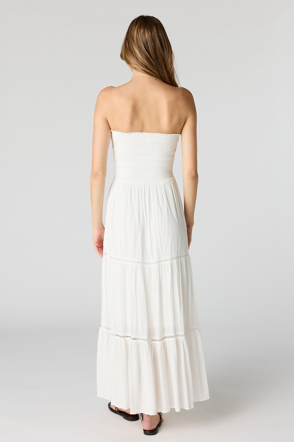 Vue alternative 3. Robe maxi volantée smockée