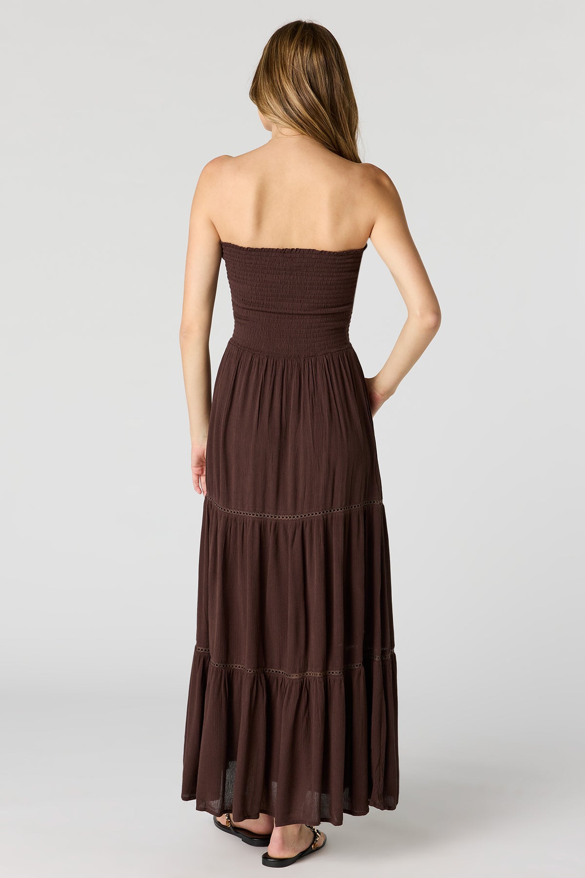 Vue alternative 3. Robe maxi volantée smockée