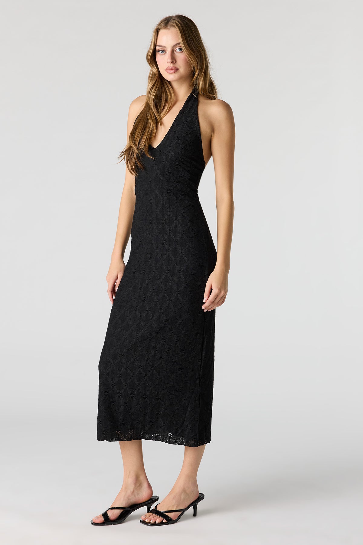 Vue alternative 2. Robe bain-de-soleil midi texturée sans soutien-gorge intégré