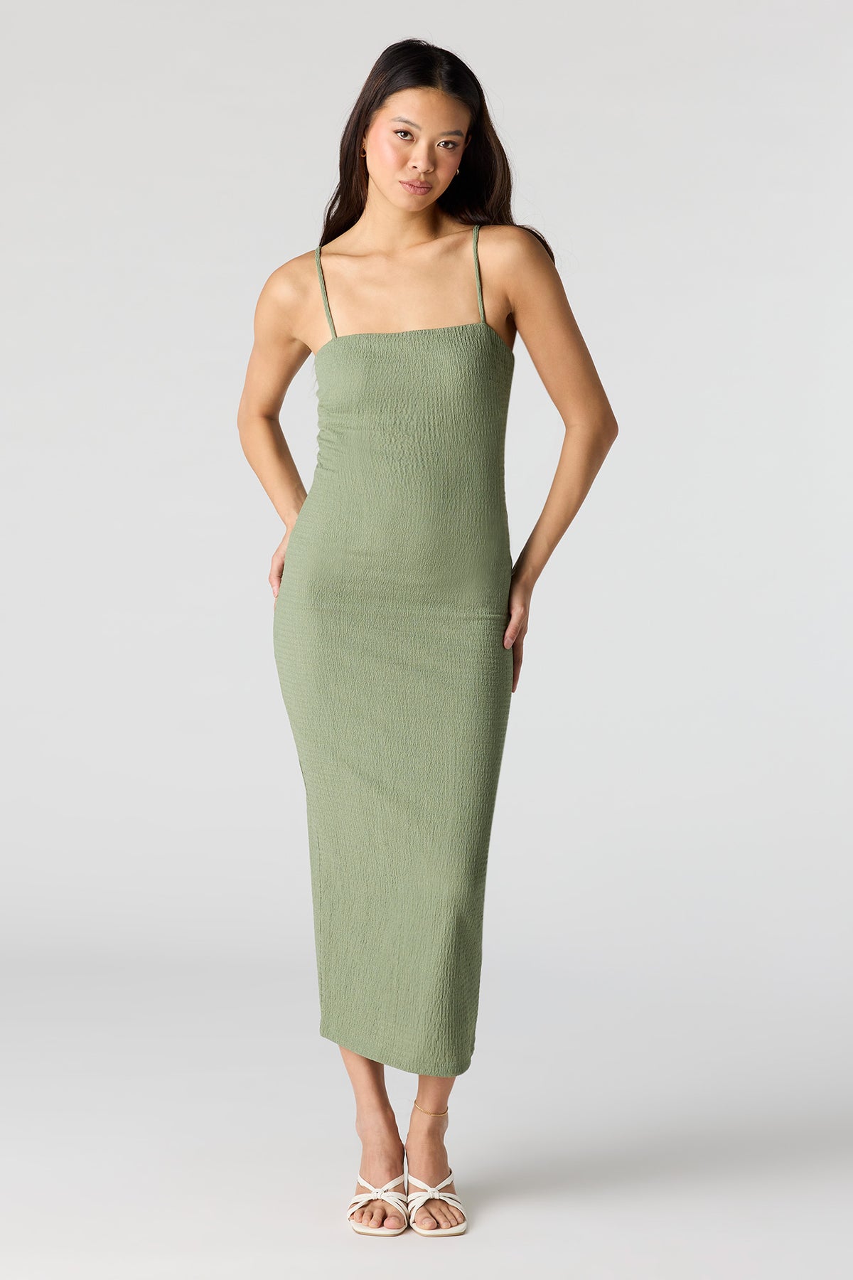 popcorn midi dress Braless Popcorn Midi Dress – Urban Planet