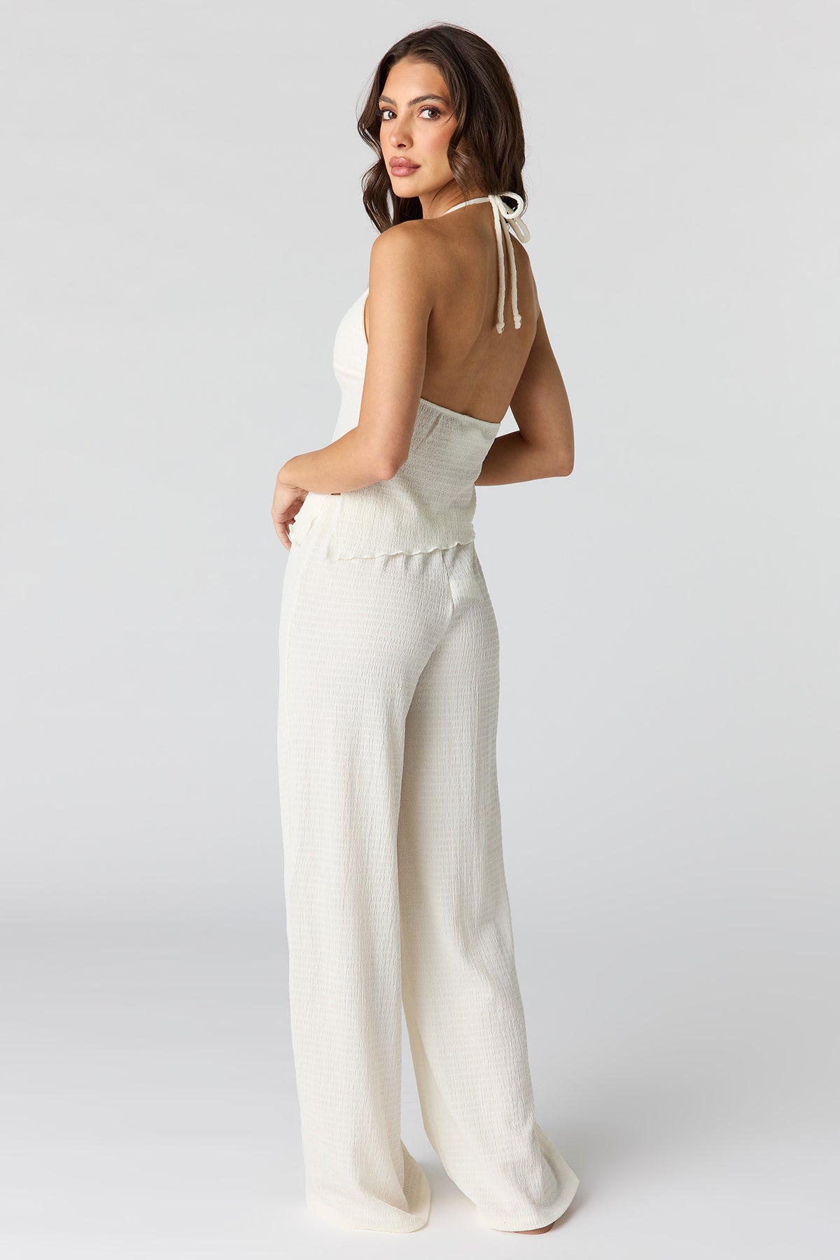 Alt View 3. Textured Wide Leg Pant - Ivory