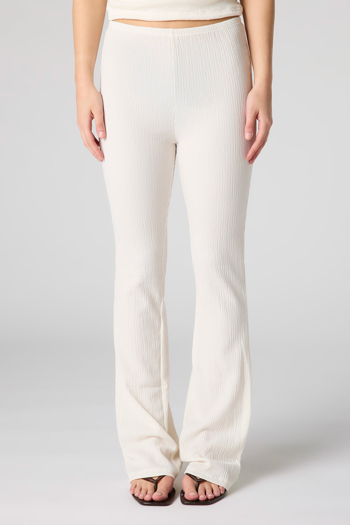 Alt View 2. Textured Pant - Ivory