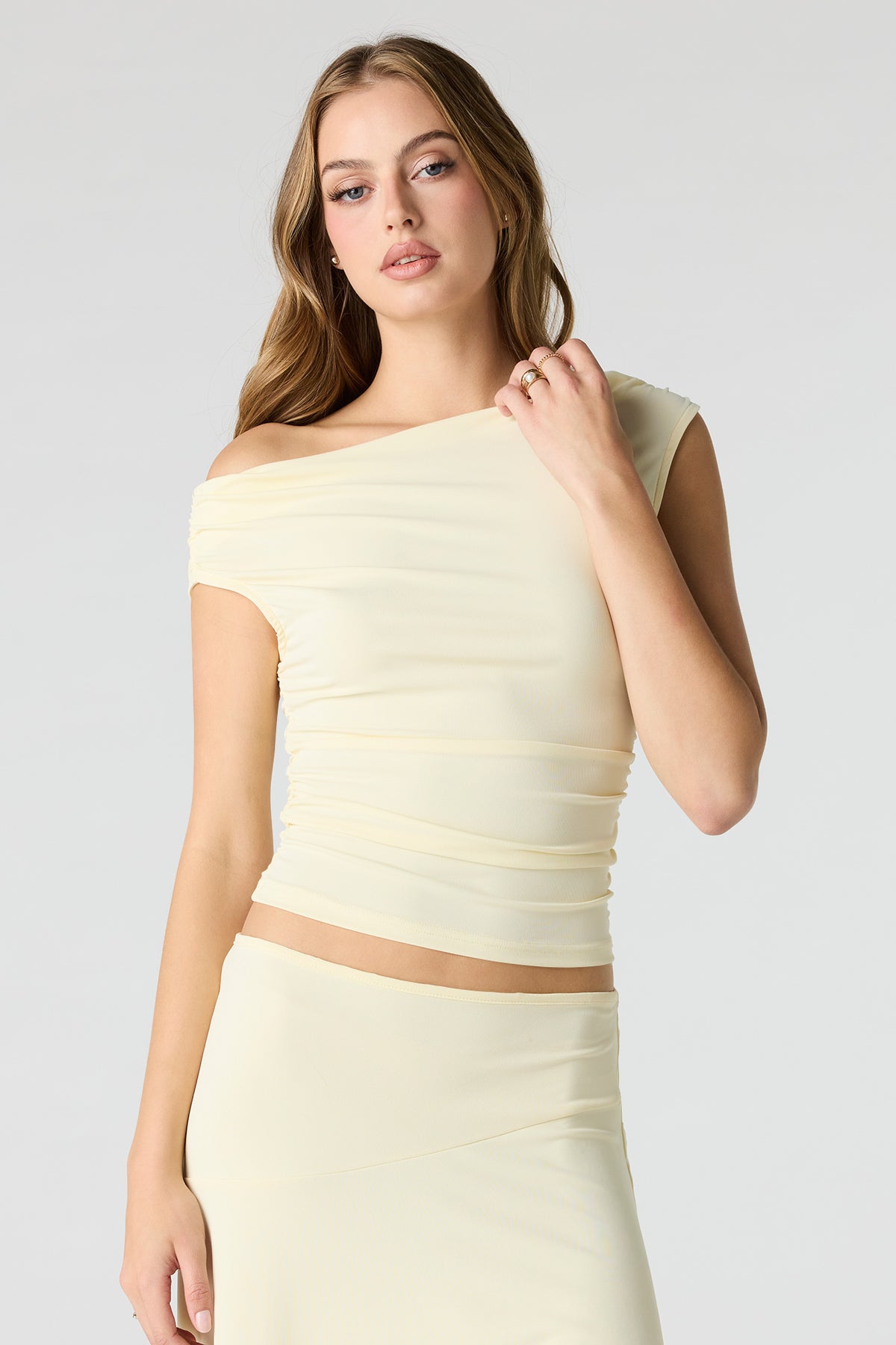 Off Shoulder Ruched Top - Yellow