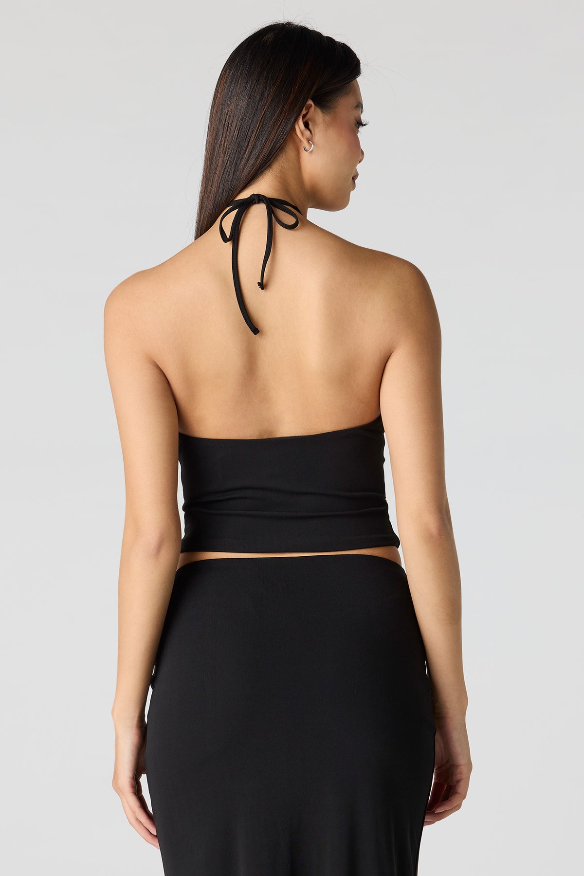 Vue alternative 2. Haut bain-de-soleil en tricot