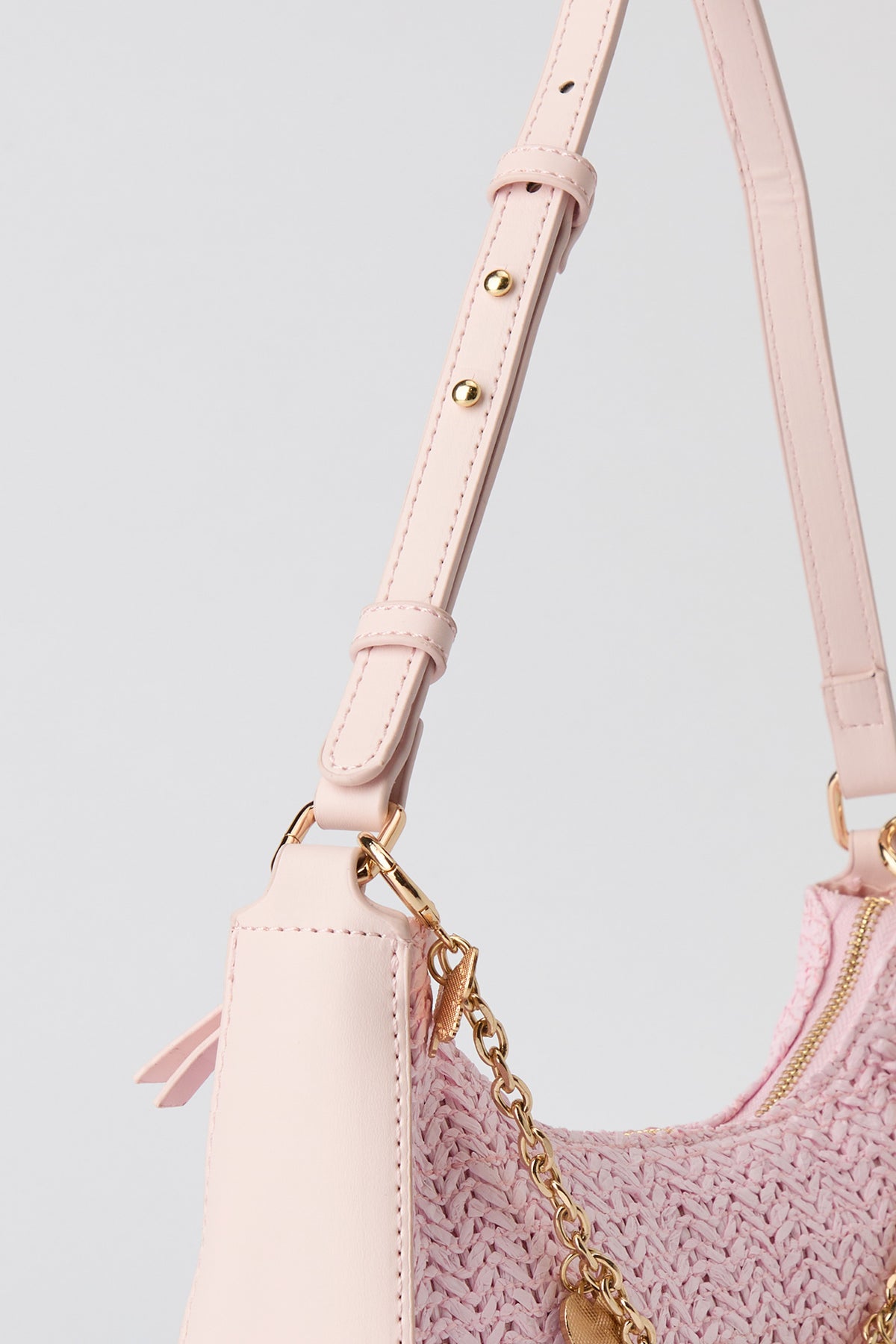 Alt View 4. Raffia Charm Shoulder Bag - Pink