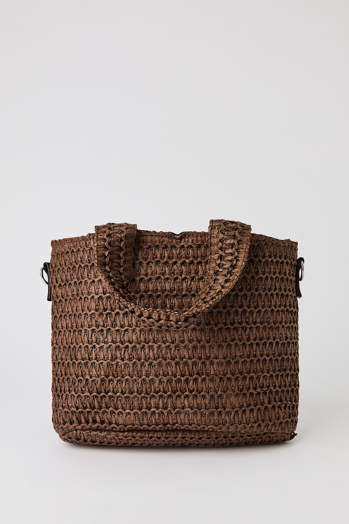 Vue alternative 3. Sac à bandoulière en paille