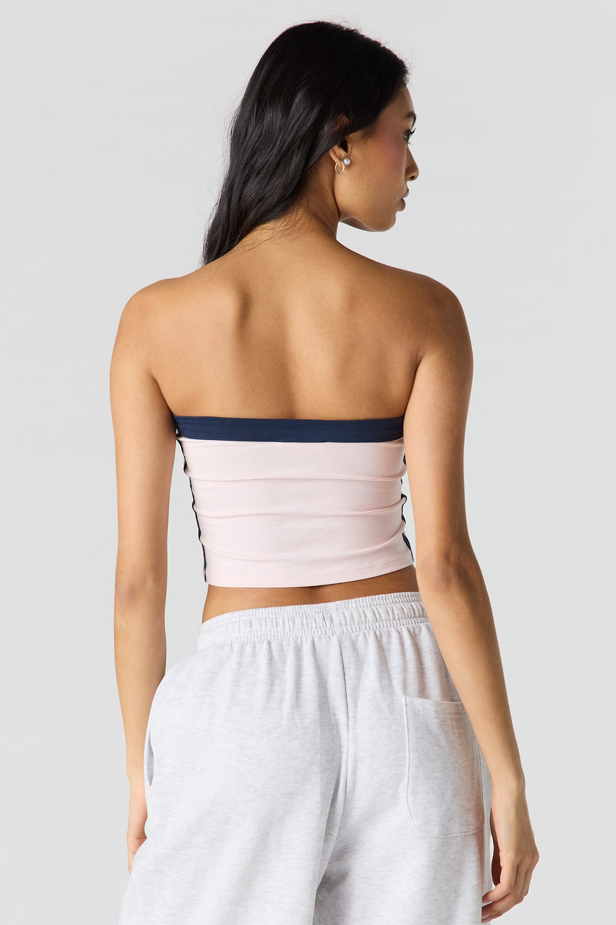 Alt View 2. Contrast Graphic Tube Top - Light Pink