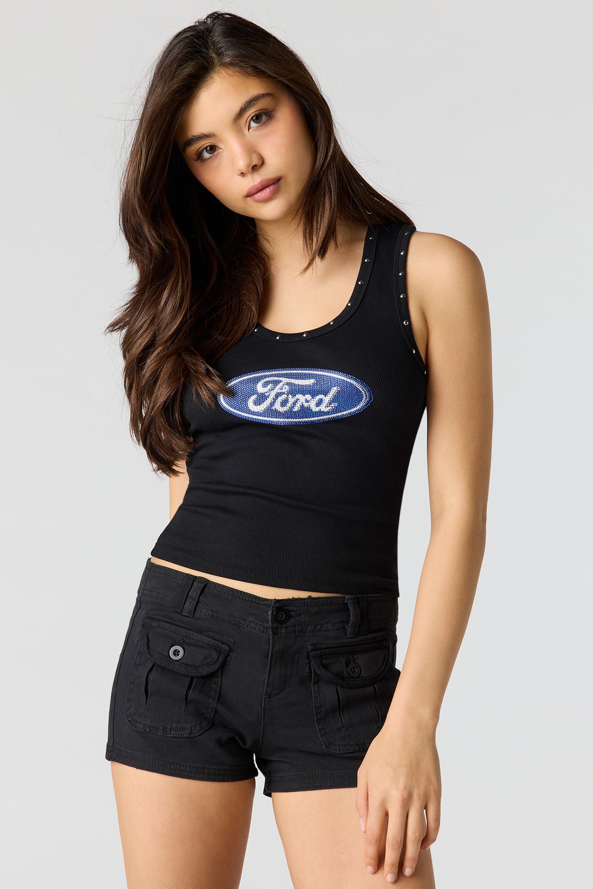 Vue alternative 4. Débardeur à imprimé Ford clouté avec pierres du Rhin
