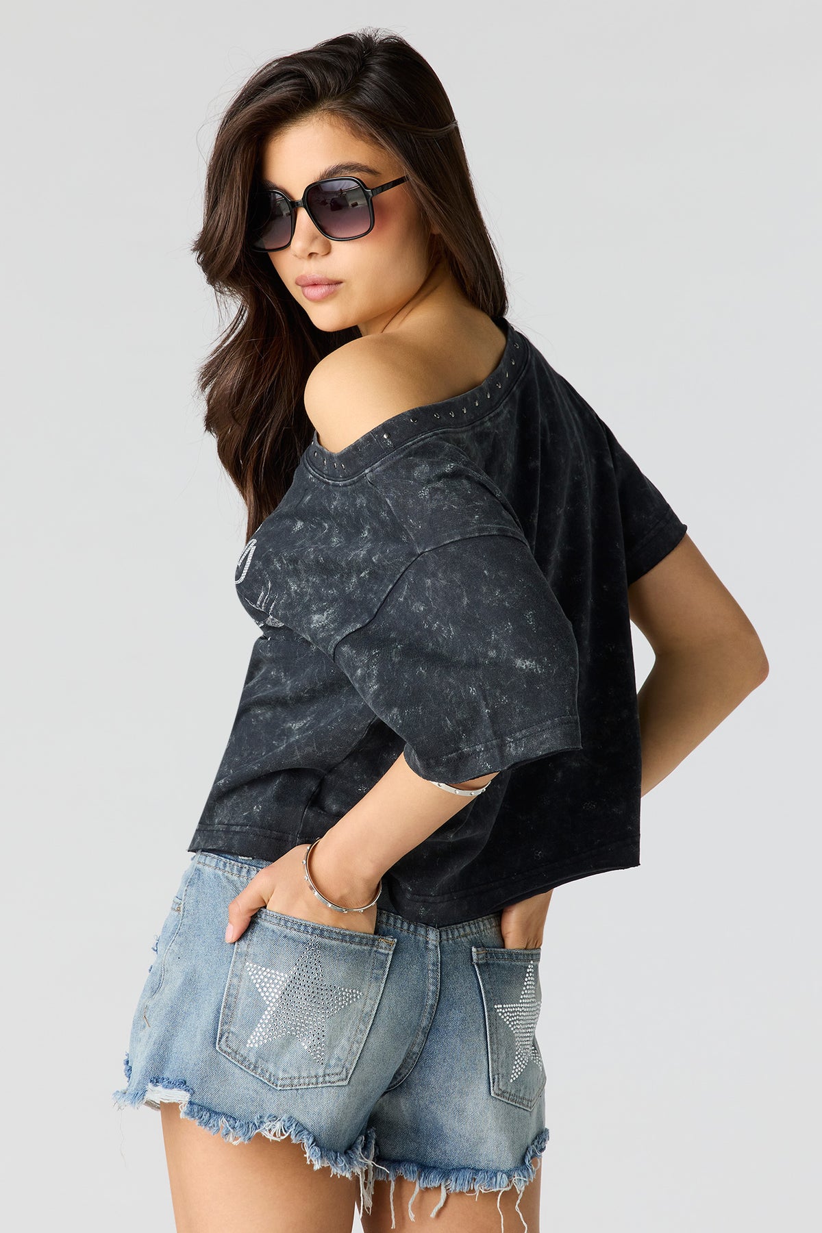 Alt View 2. Ford Studded Graphic Off Shoulder T-Shirt - Black