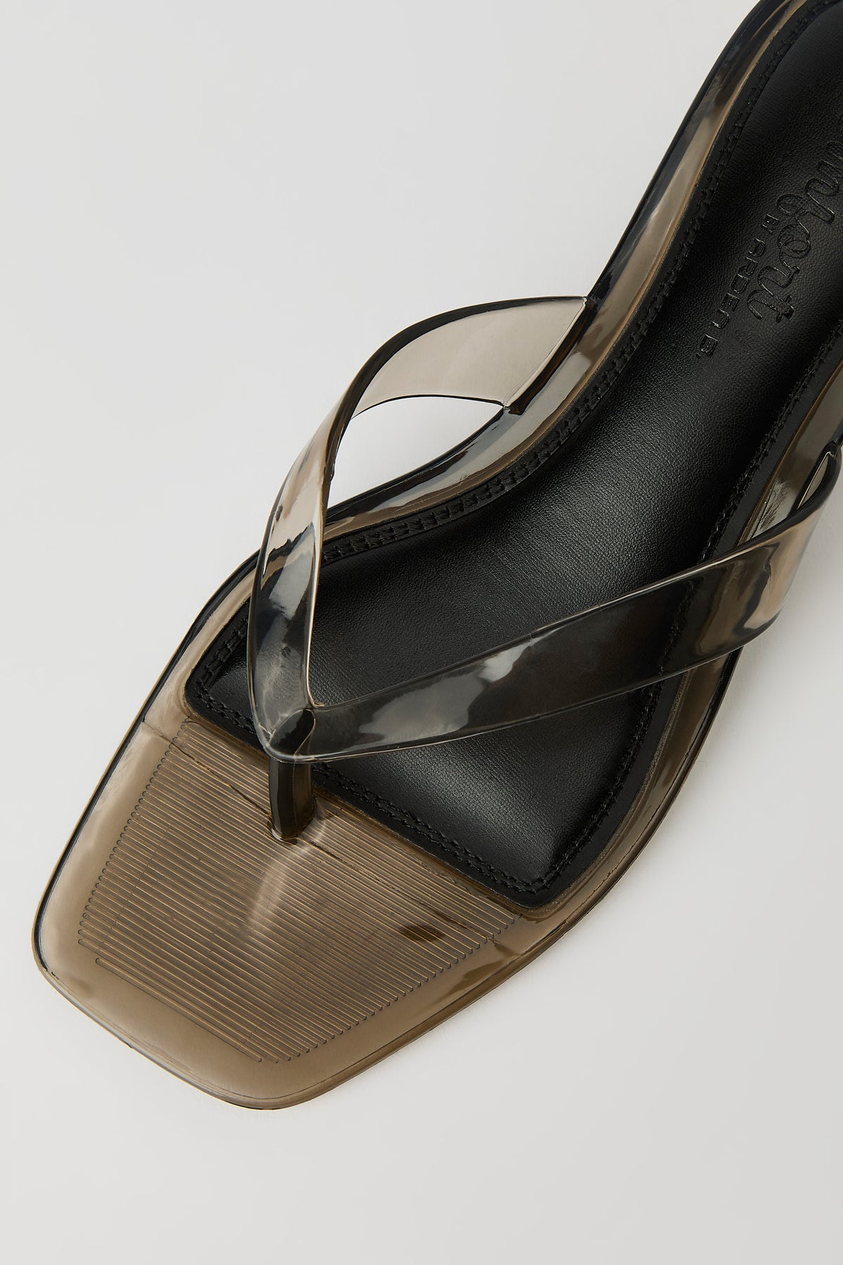 Alt View 3. Jelly Thong Kitten Heel - Black