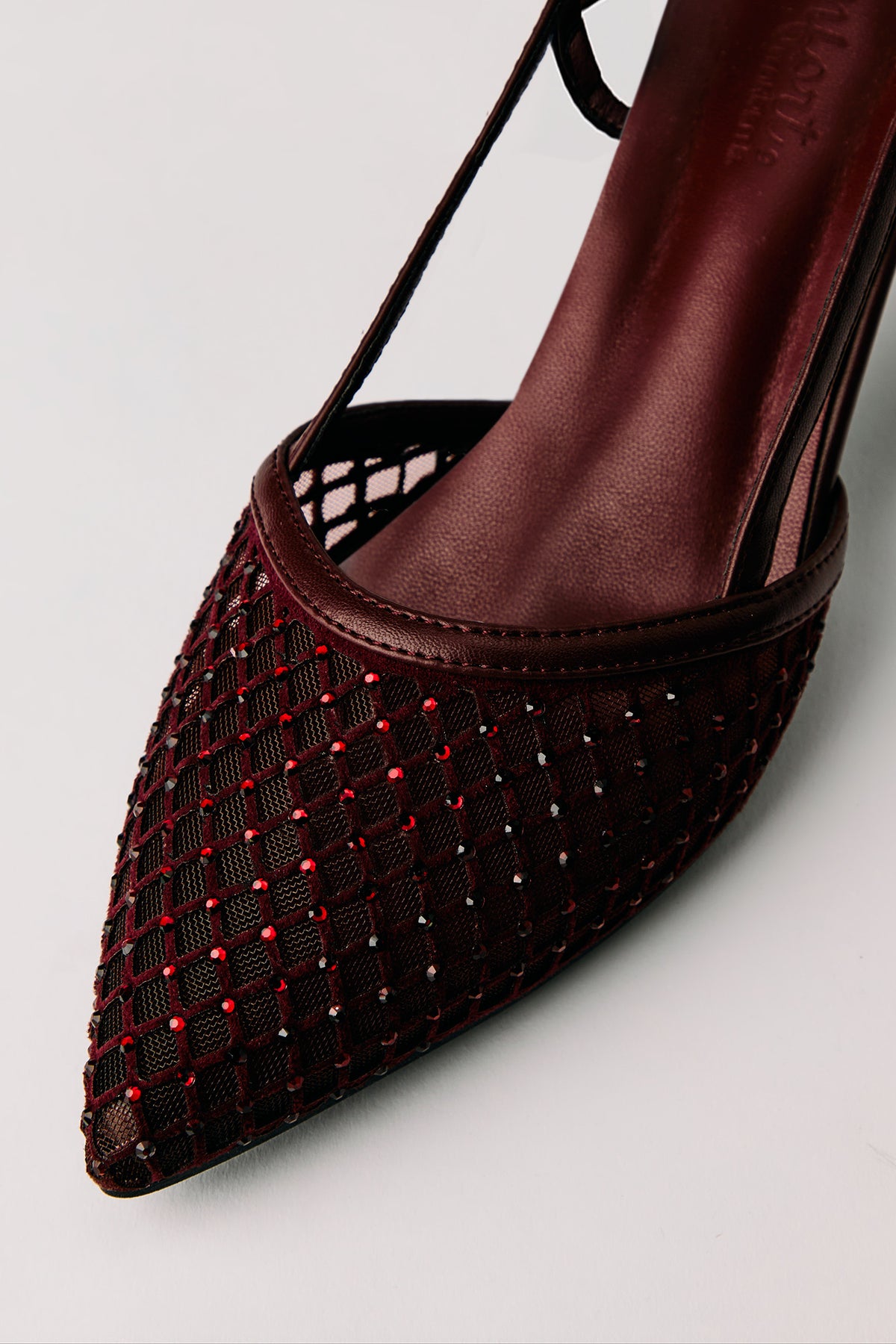 Vue alternative 3. Escarpins à talons bobine à enfiler en filet avec pierres du Rhin