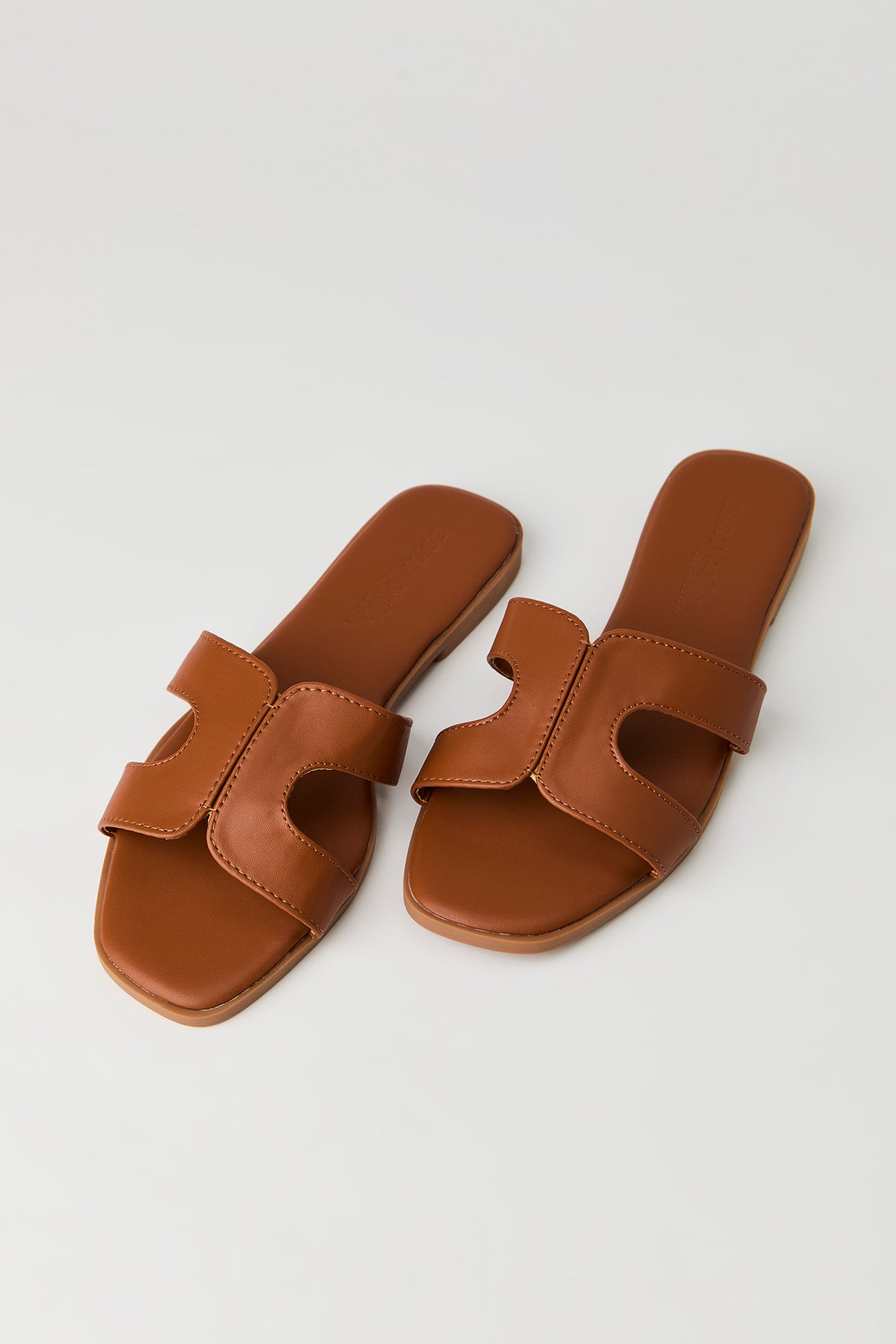 Alt View 2. H-Band Sandal - Camel