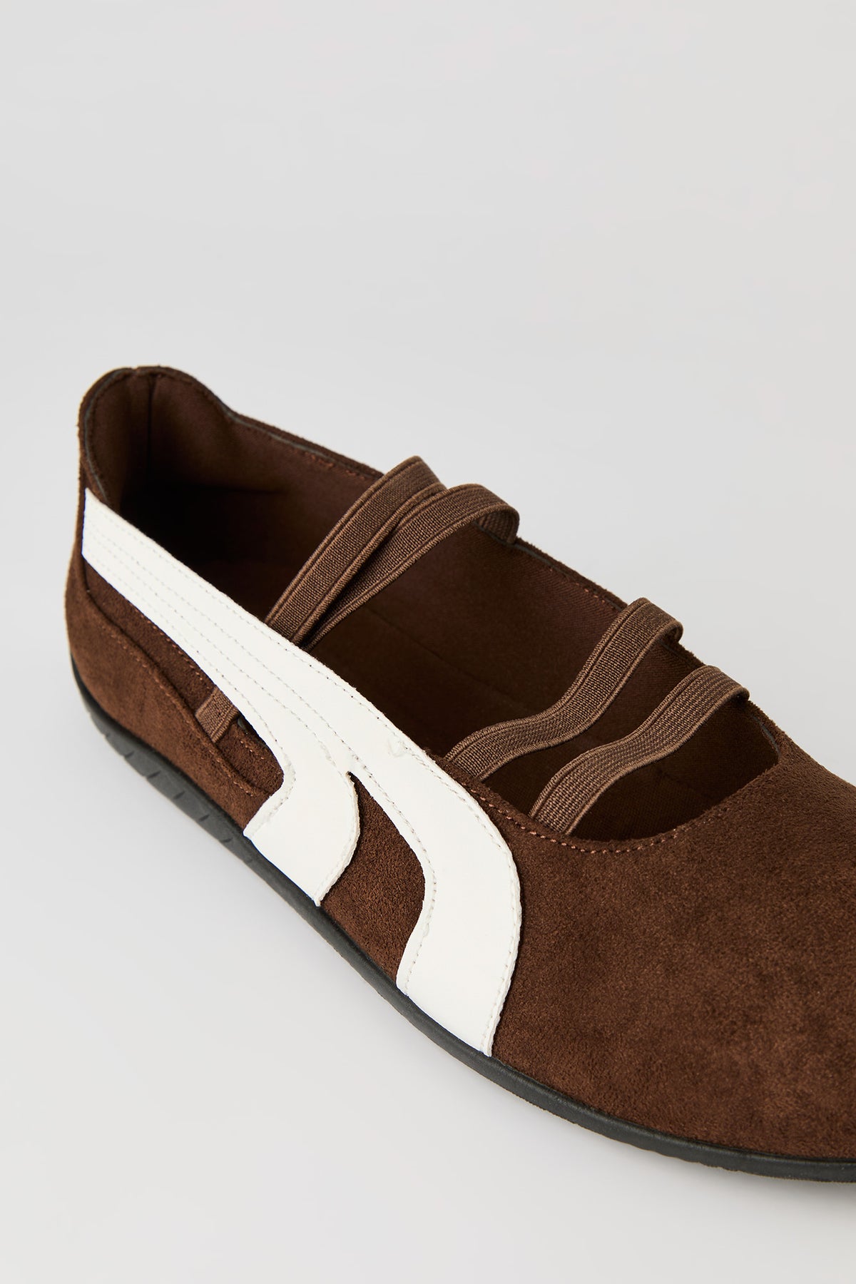 Vue alternative 3. Espadrilles en similisuède avec double sangle