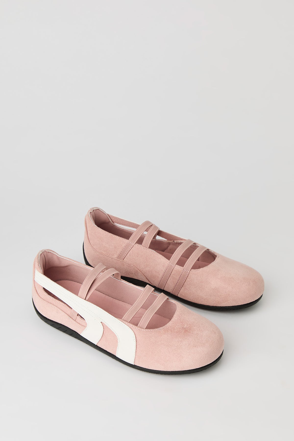 Vue alternative 2. Espadrilles en similisuède avec double sangle