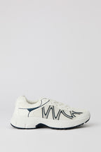 Mesh Sneaker