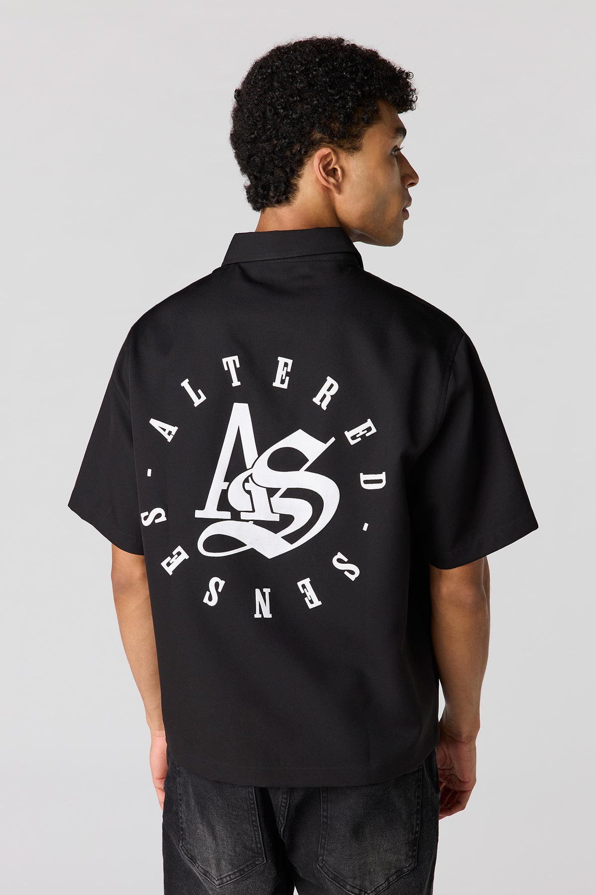 Alt View 2. Graphic Boxy Button-Up Top - Black