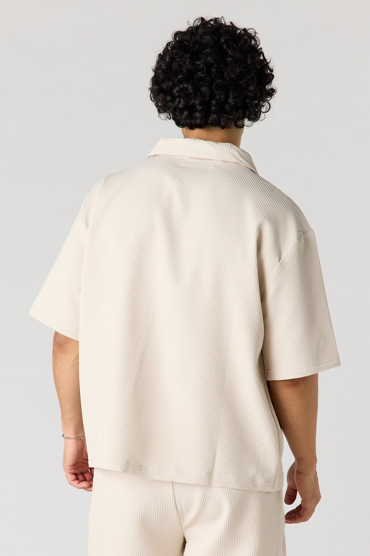 Alt View 2. Textured Button-Up Collared Boxy Top - Natural