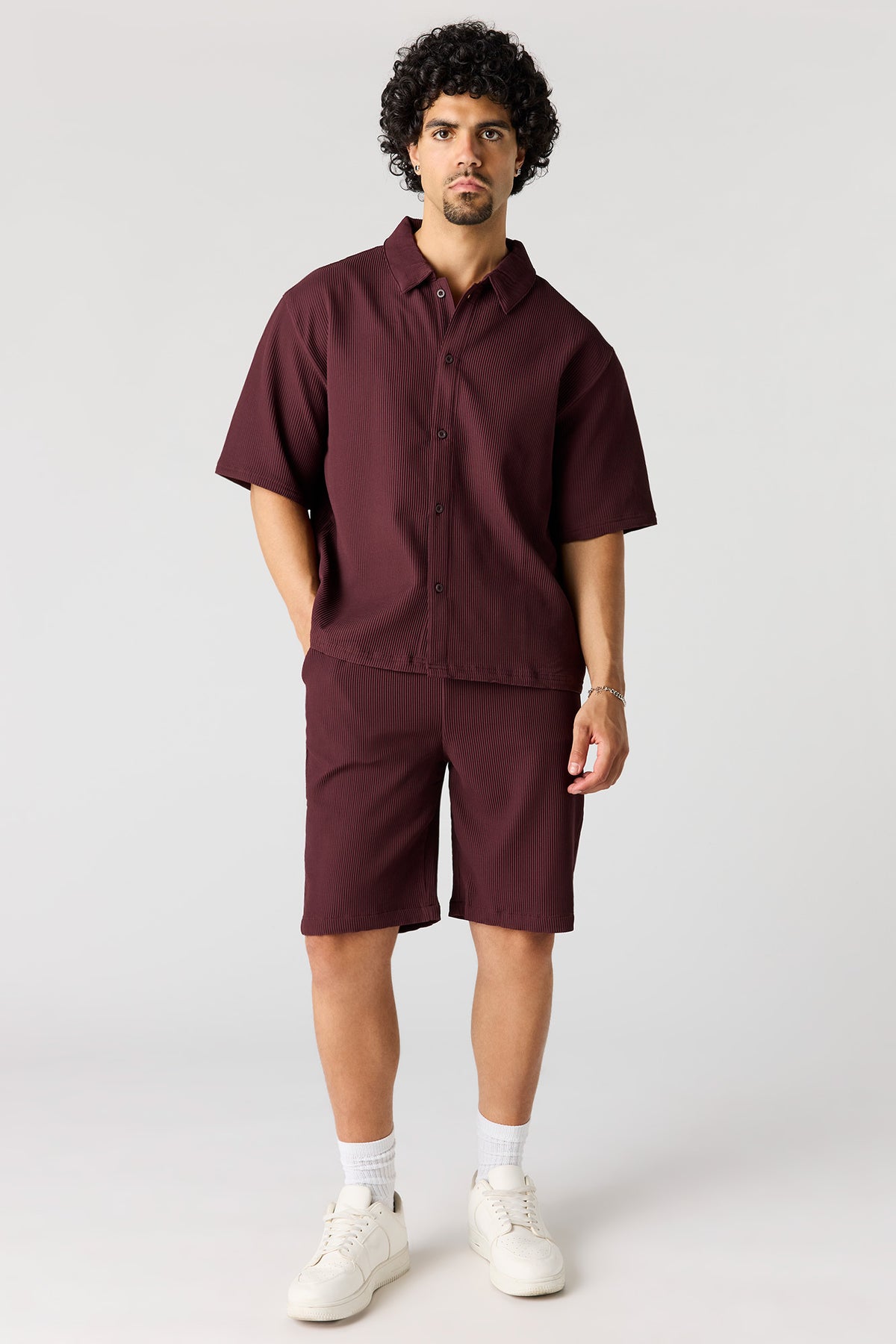Alt View 3. Textured Button-Up Collared Boxy Top - Burgundy