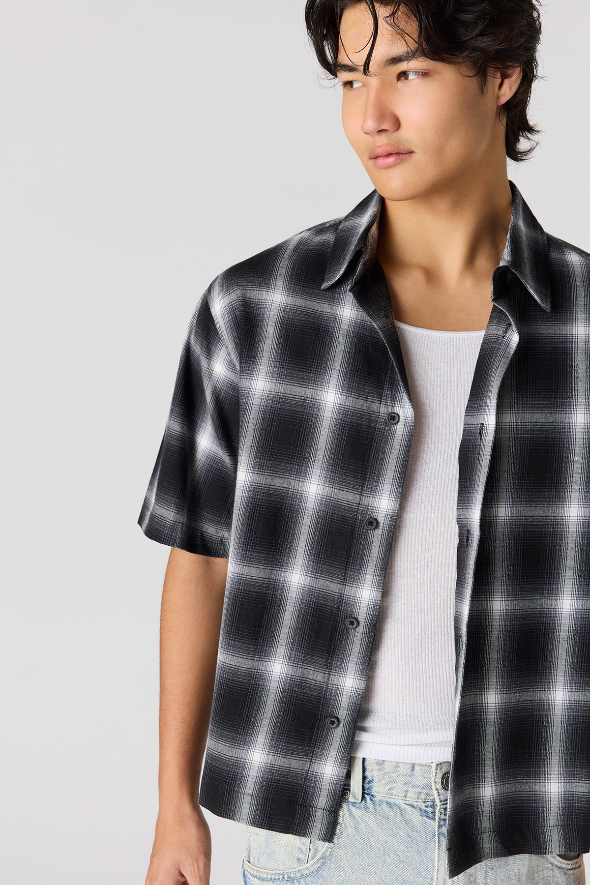 Alt View 4. Boxy Plaid Button-Up Top - Black