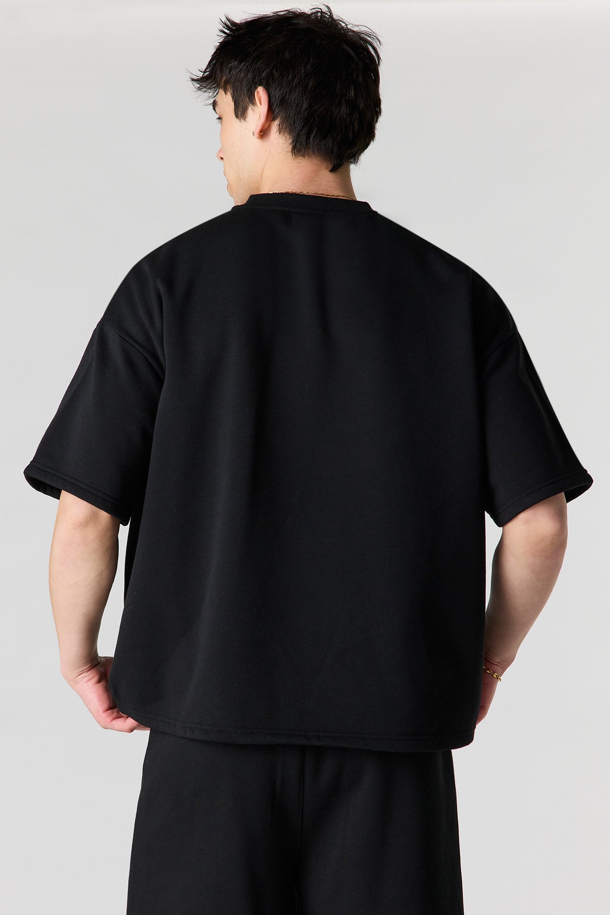 Vue alternative 2. T-shirt carré en molleton à imprimé Numéro