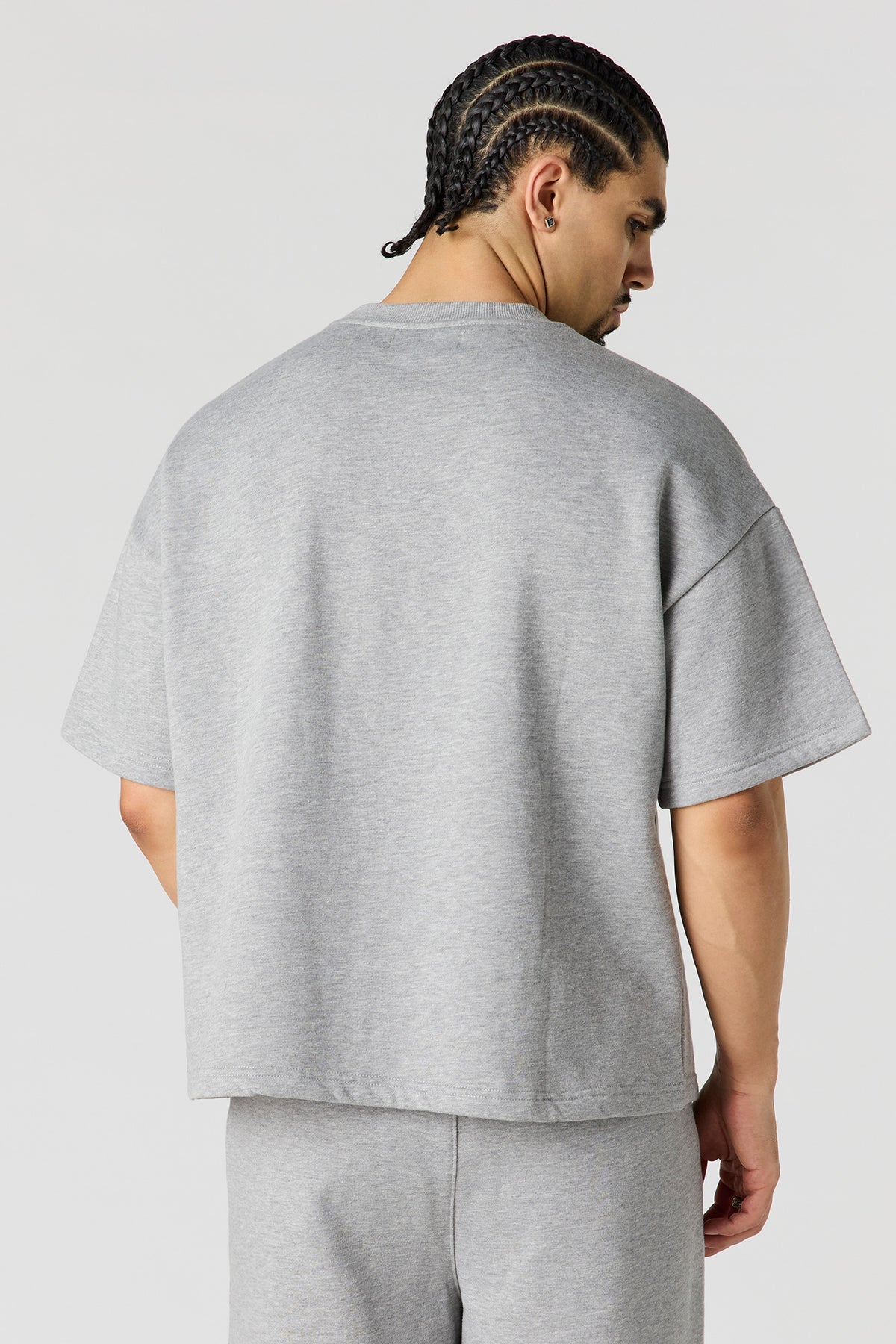 Vue alternative 2. T-shirt carré en molleton à imprimé Numéro