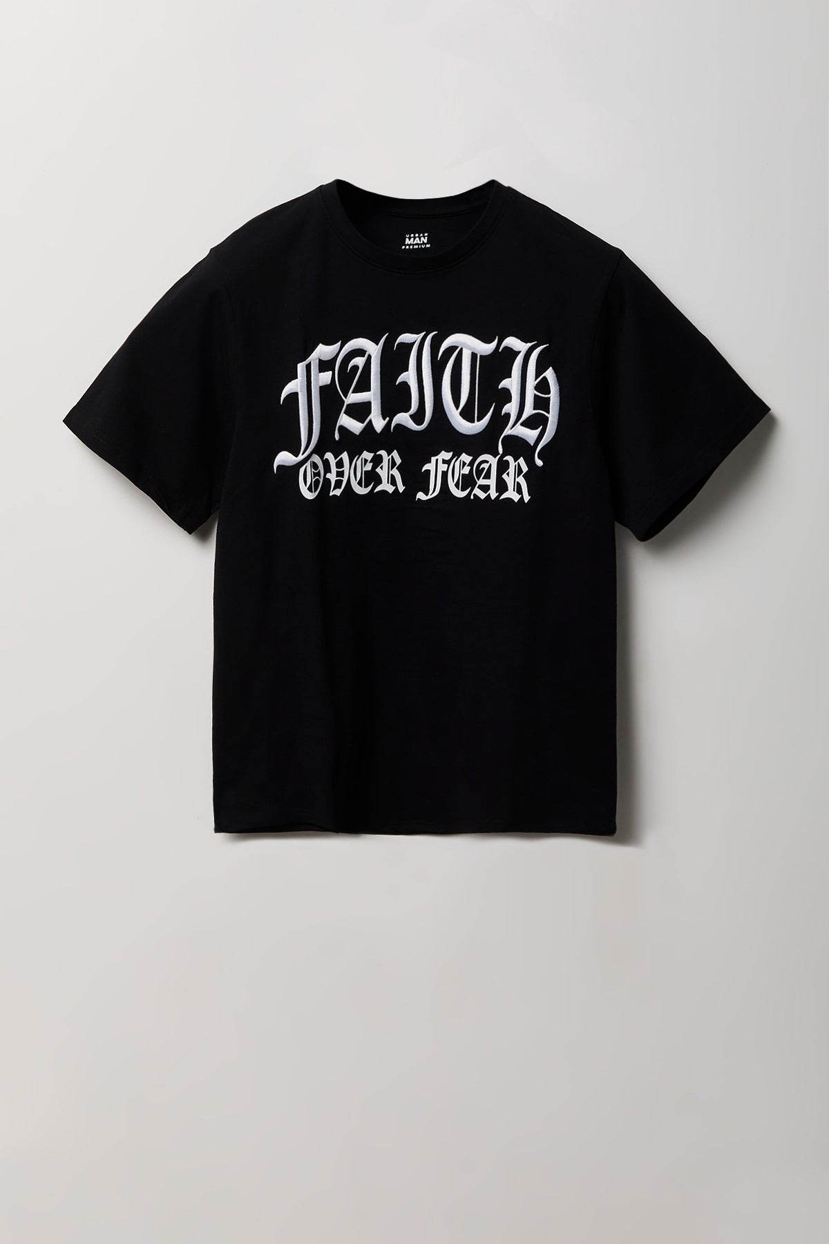 Vue alternative 4. T-shirt à imprimé Faith