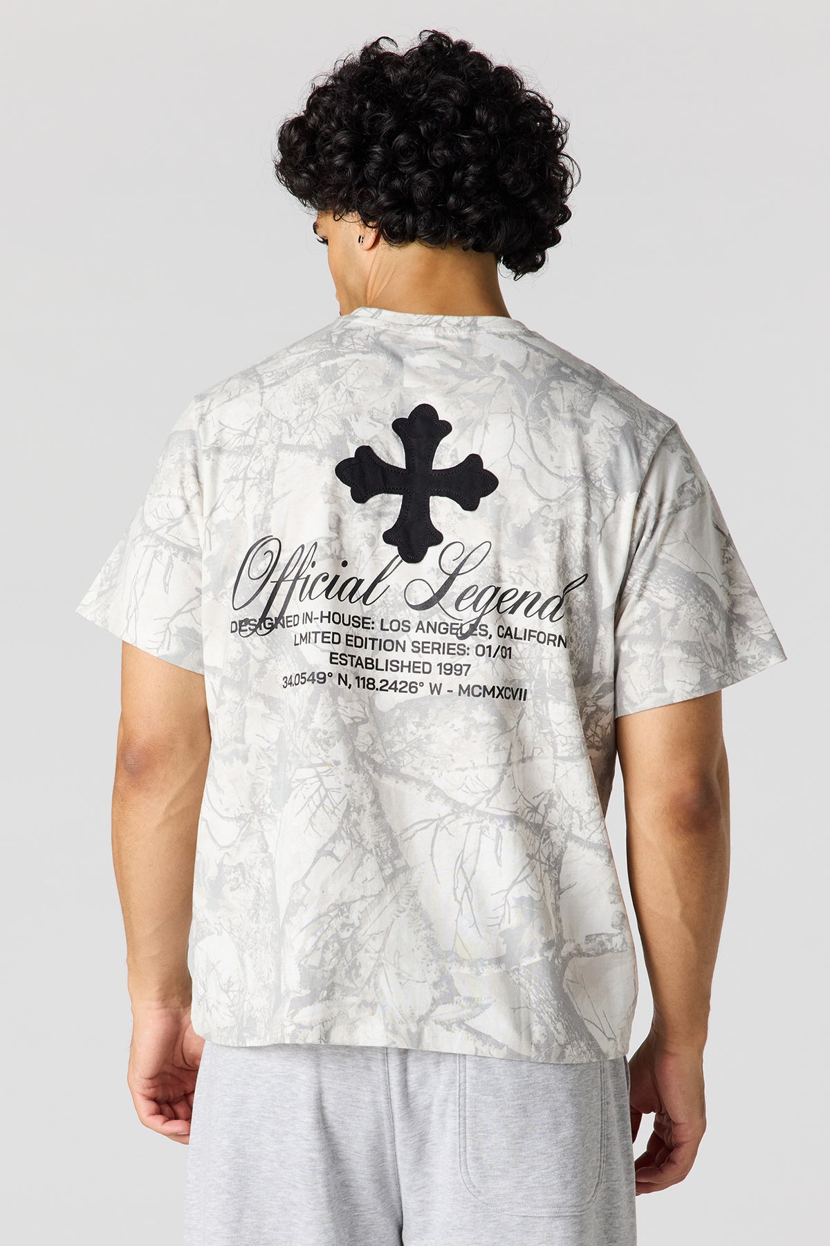 Legend Graphic Camo T-Shirt - Camouflage
