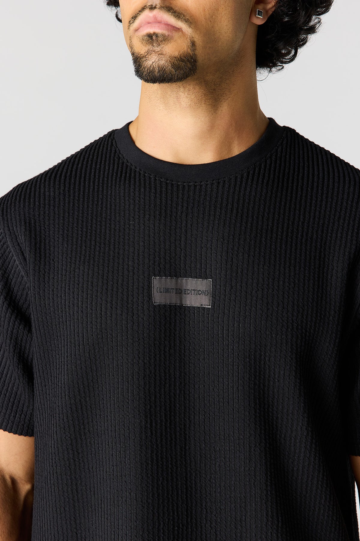 Alt View 4. Textured Patch T-Shirt - Black