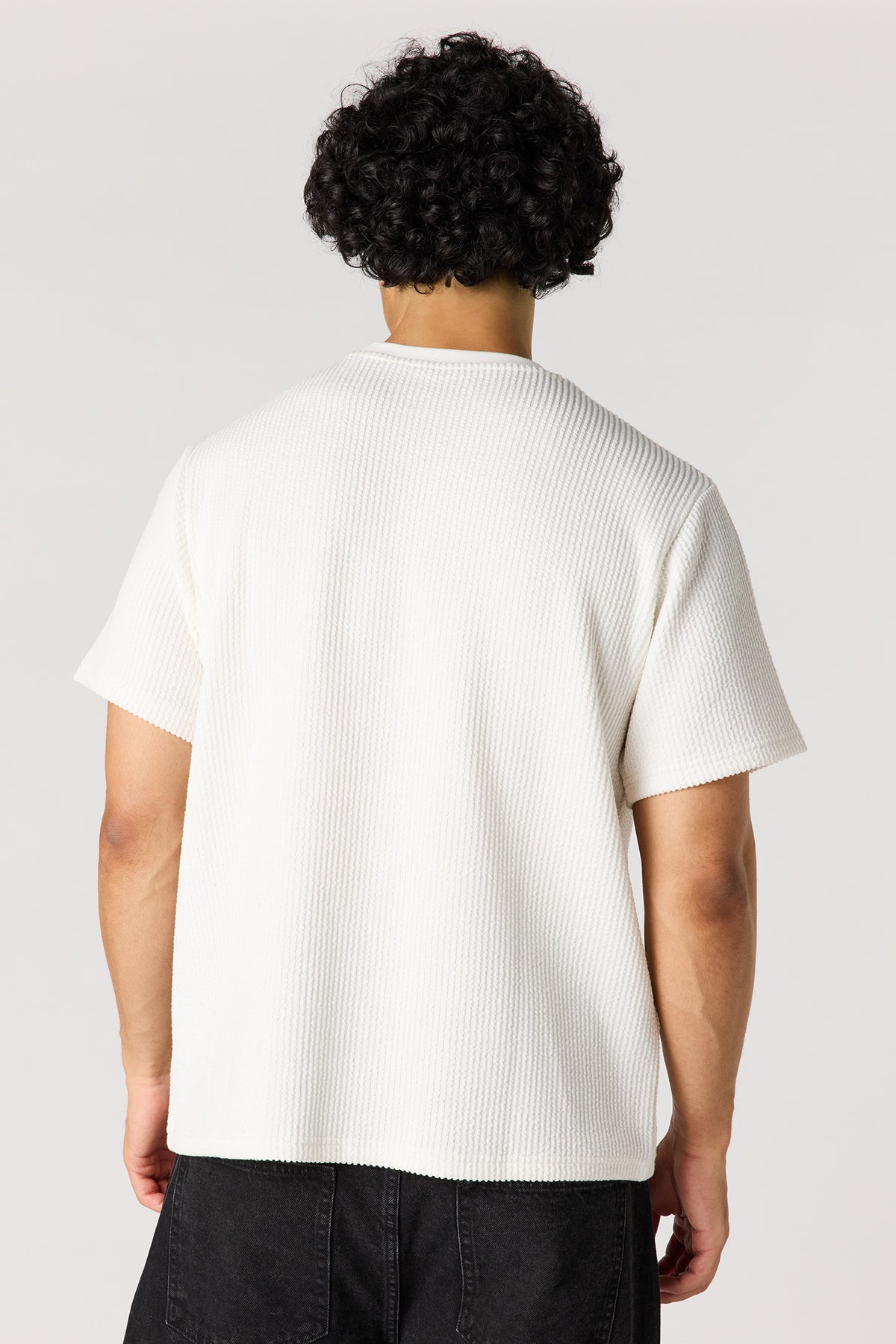 Alt View 2. Textured Patch T-Shirt - White