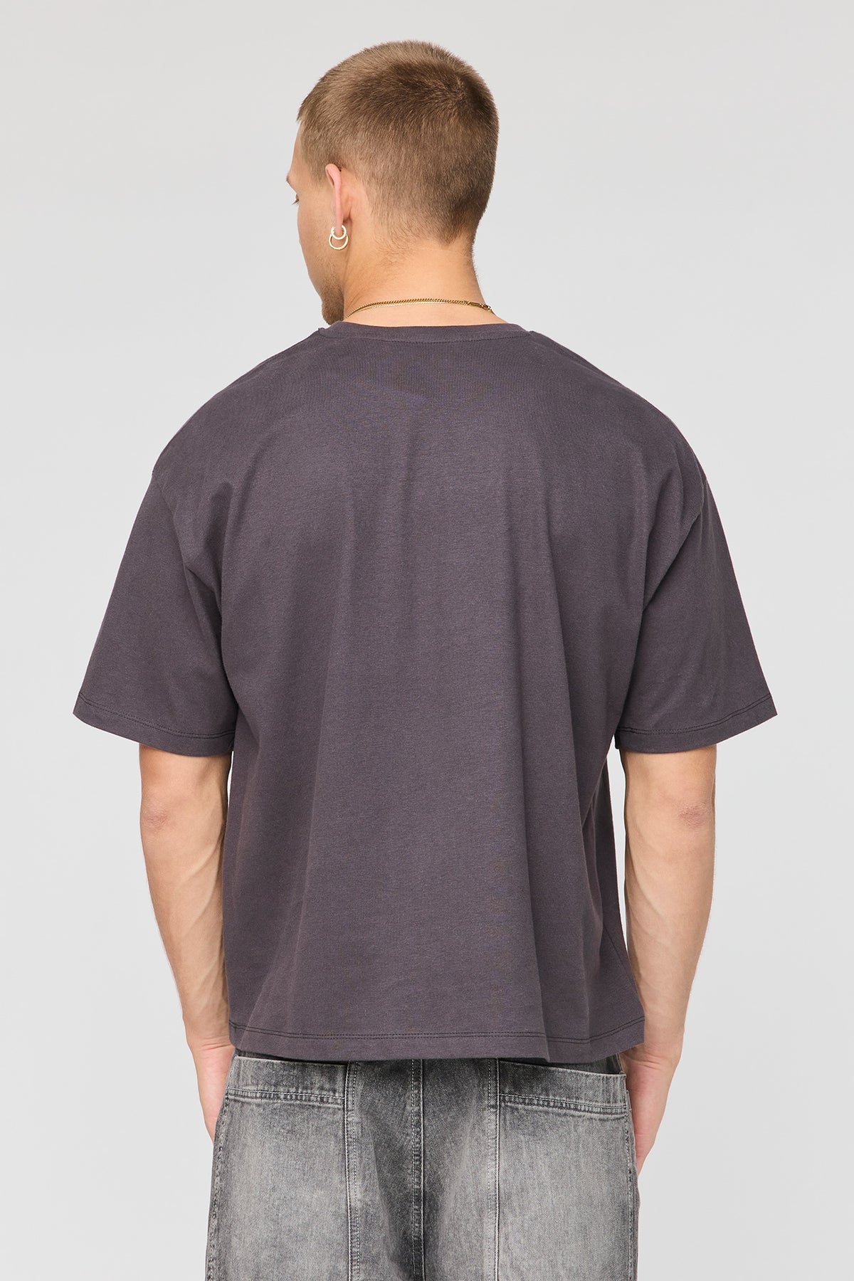 Vue alternative 2. T-shirt carré imprimé en coton lourd supérieur