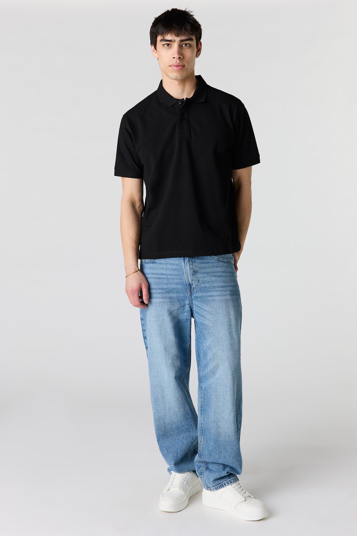 Vue alternative 3. Polo uni