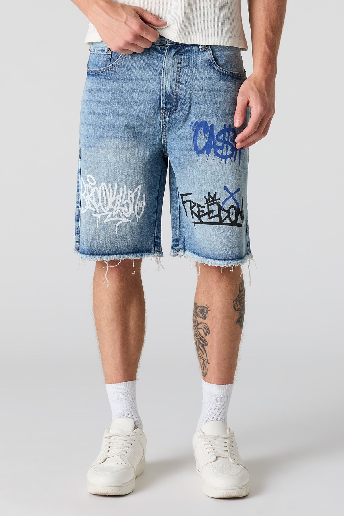 Graffiti Printed Ripped Denim Short - Medium Blue