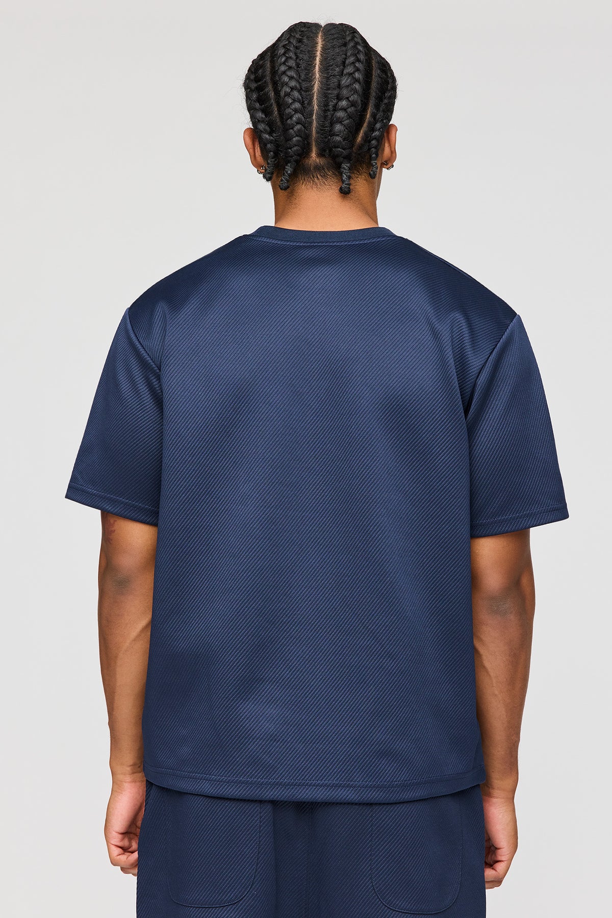 Alt View 2. Textured Embroidered T-Shirt - Navy