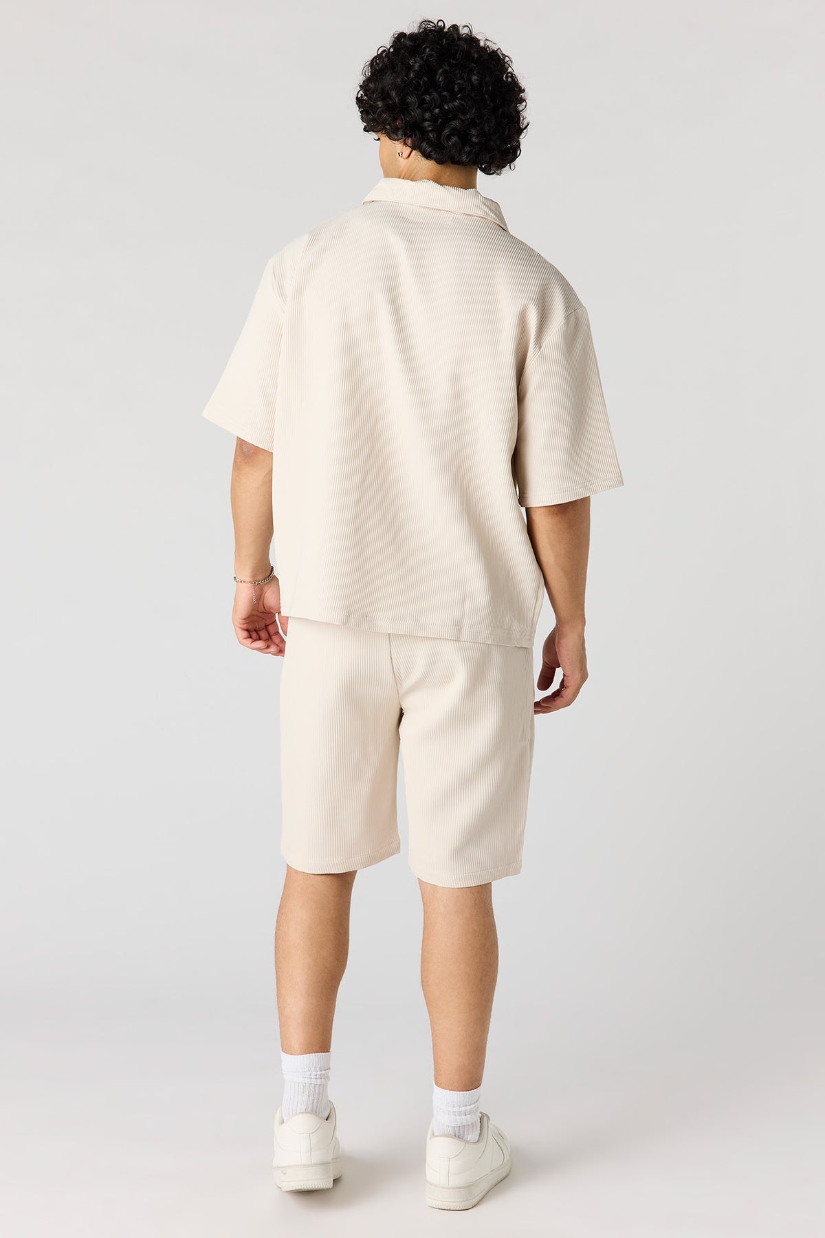 Alt View 3. Textured Short - Natural