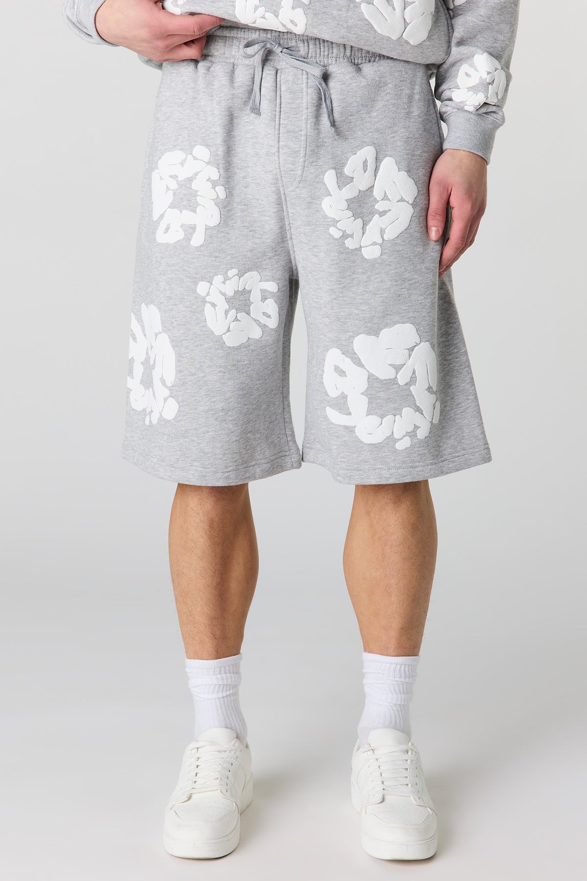 Short baggy en molleton à imprimé Numéro