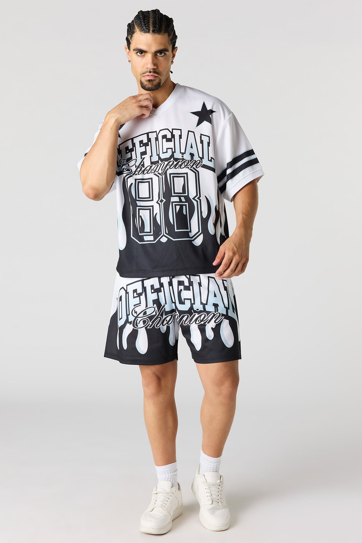 Vue alternative 2. Short en filet à imprimé Champion